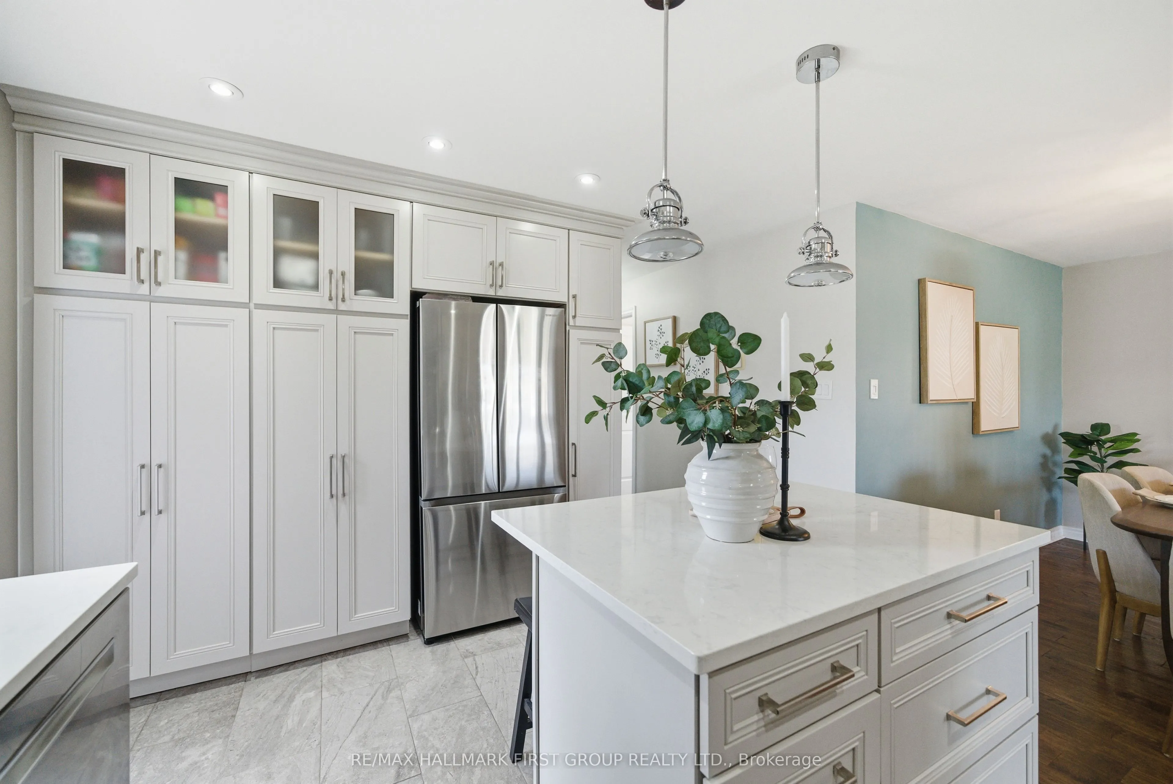 1307 Broadview Street