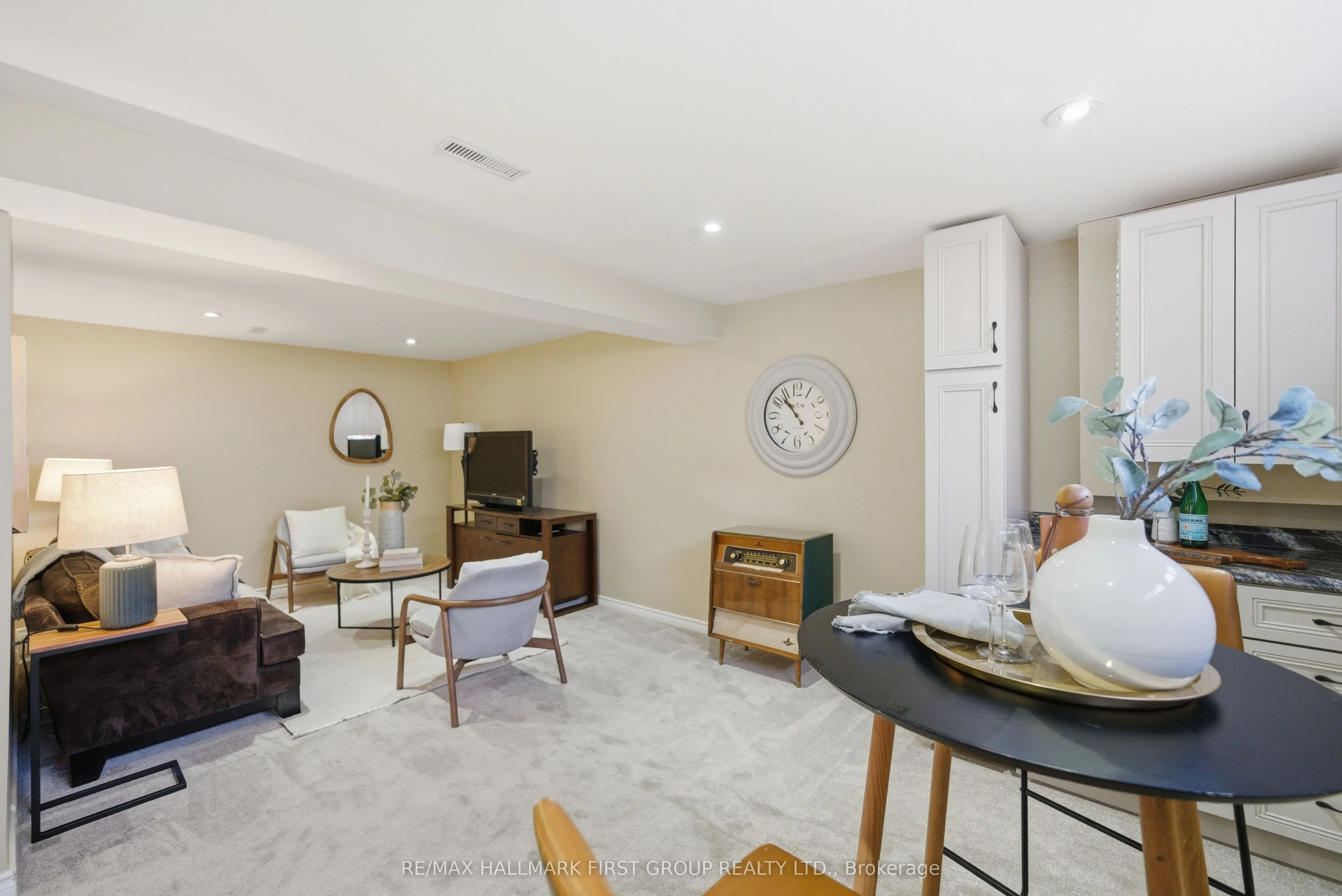 1307 Broadview Street