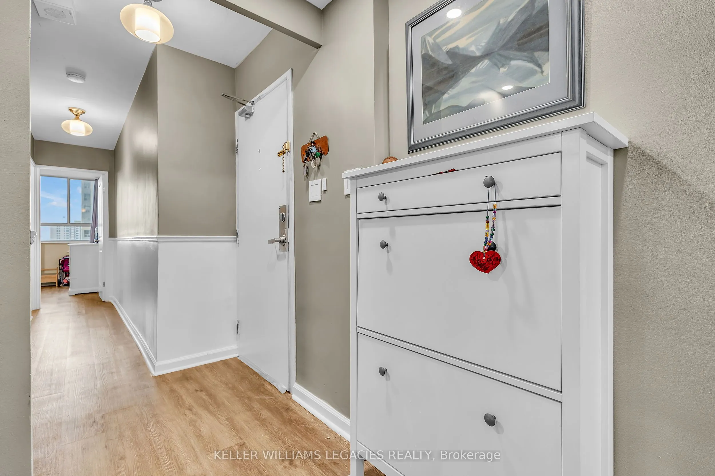 1 Massey Square, #2001