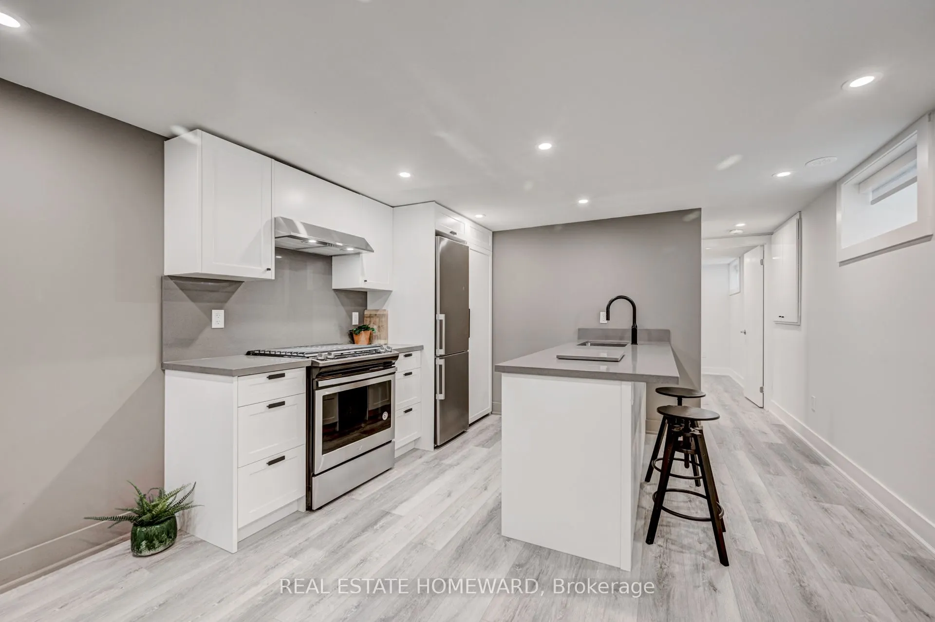 40 Dewhurst Boulevard, #B