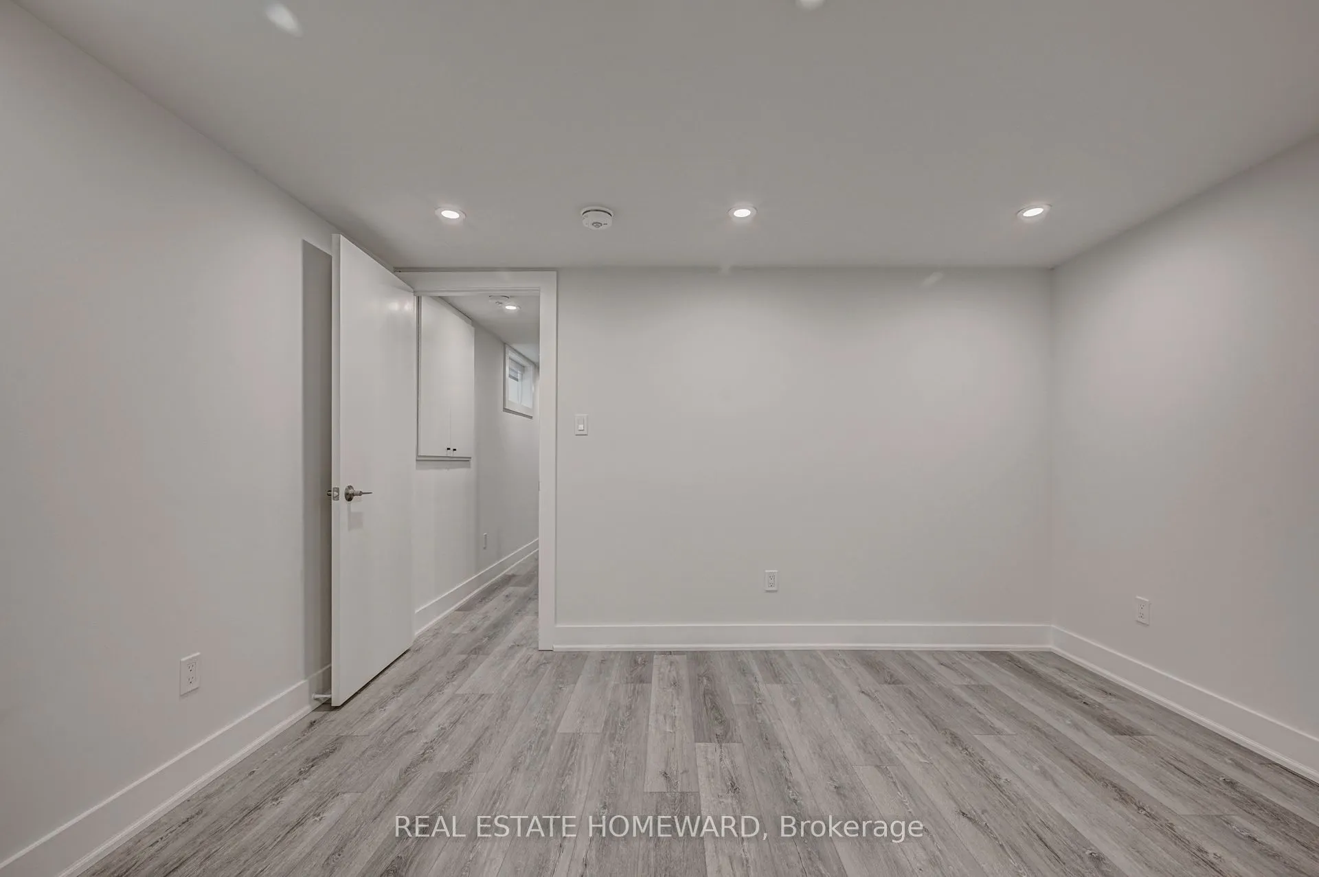 40 Dewhurst Boulevard, #B