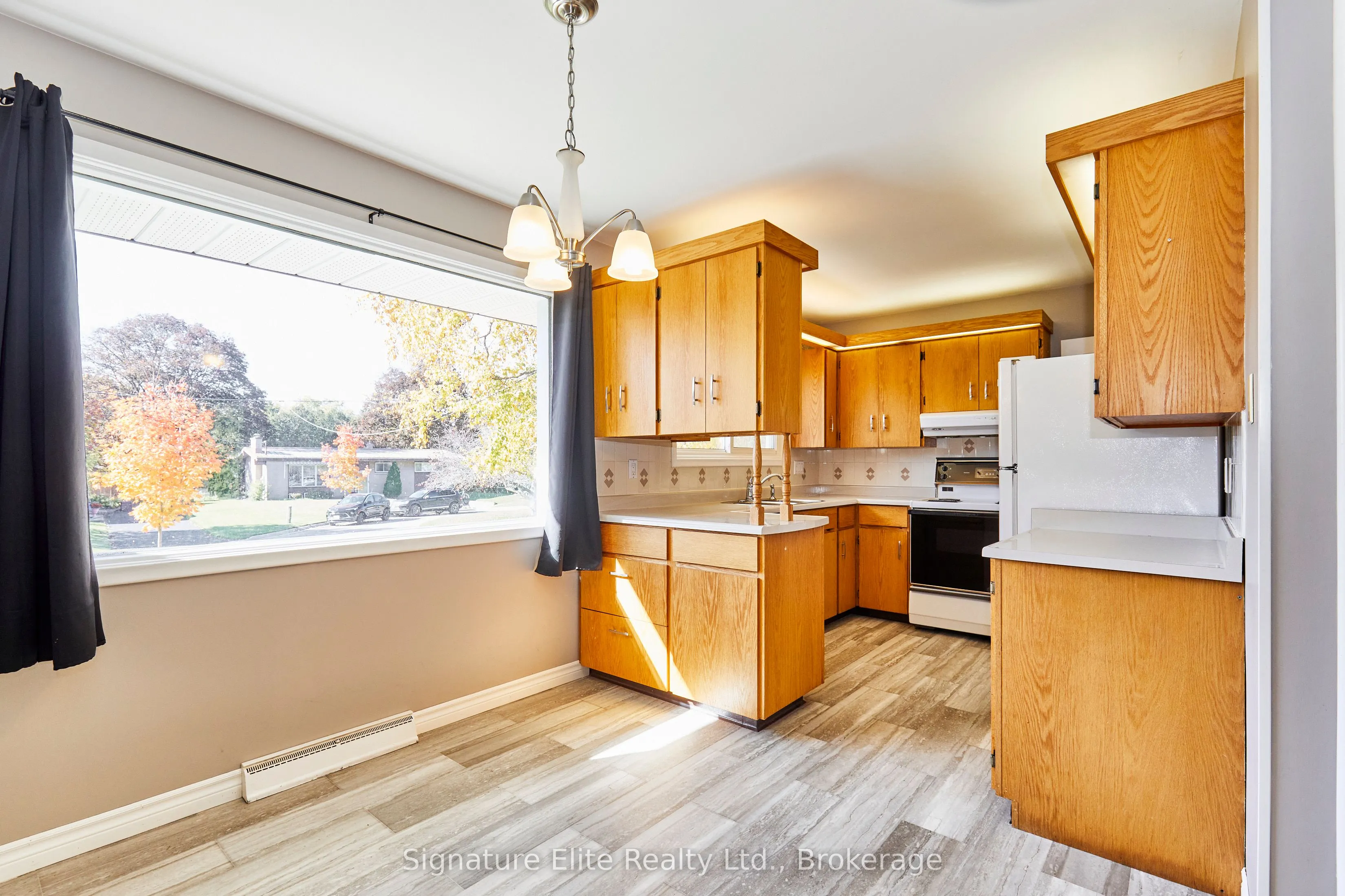 155 Laurel Court, #Main