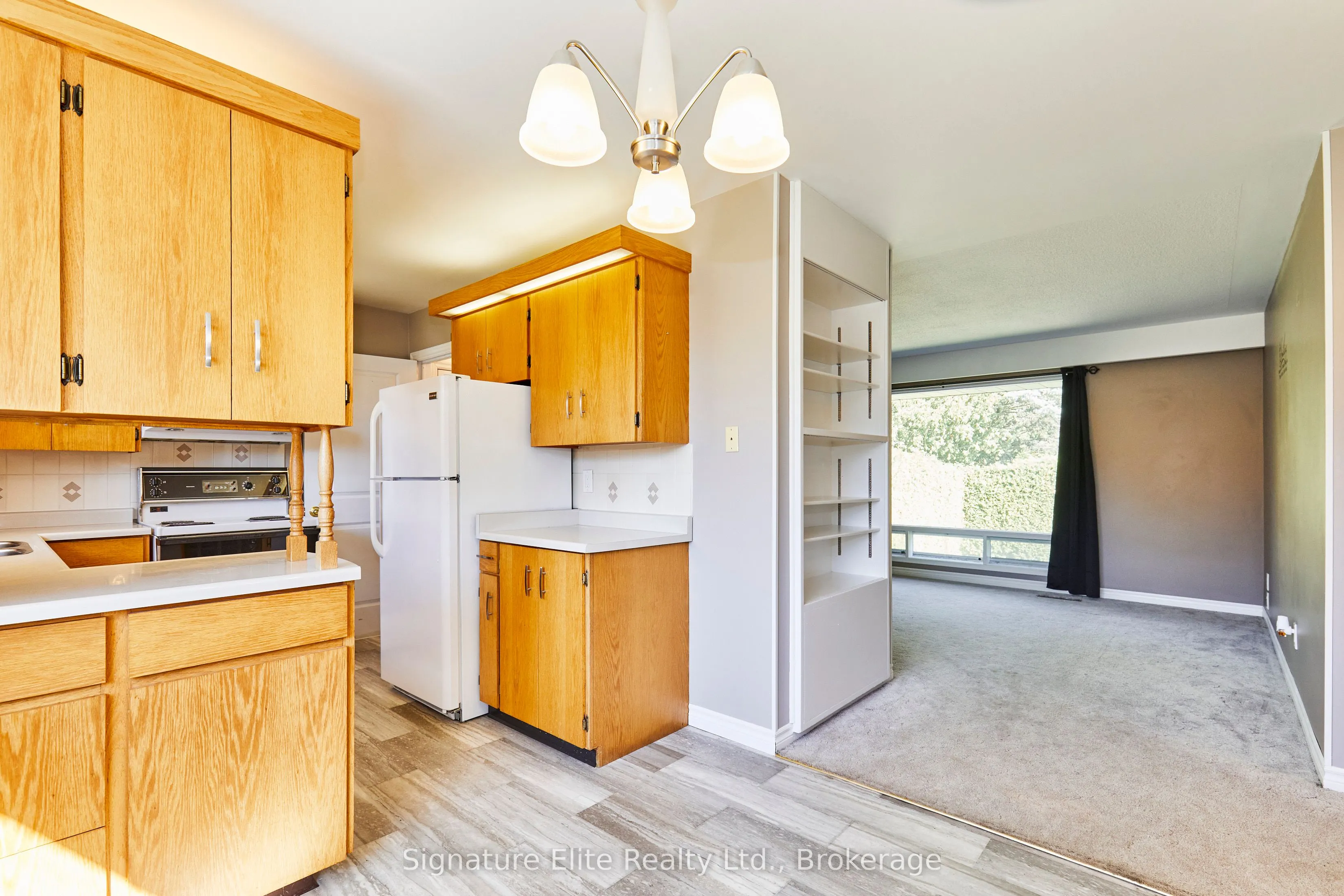 155 Laurel Court, #Main