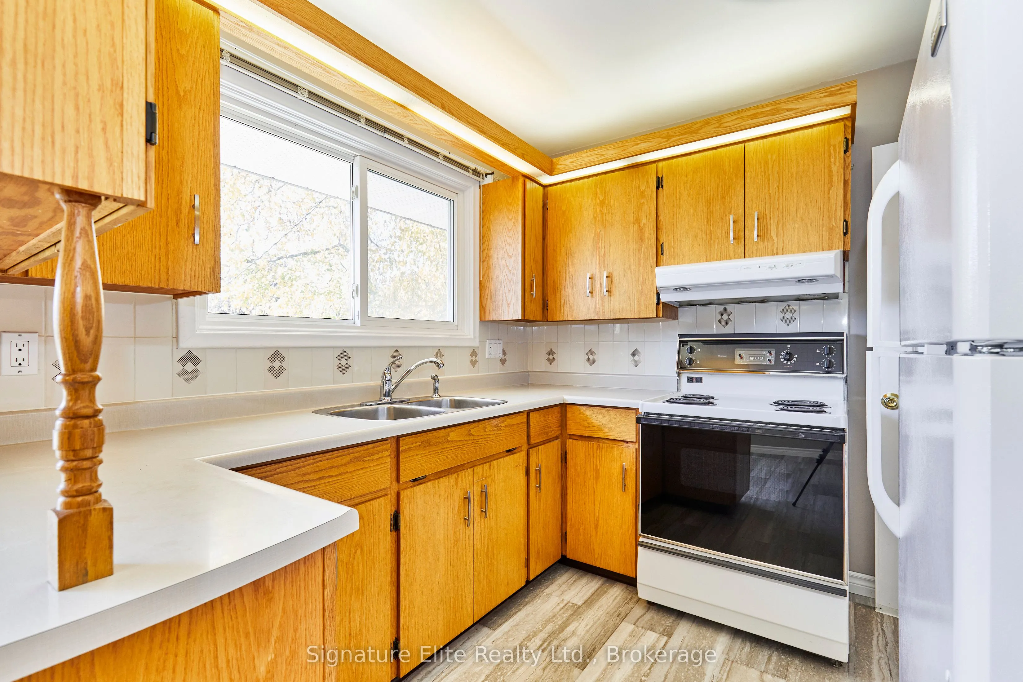 155 Laurel Court, #Main