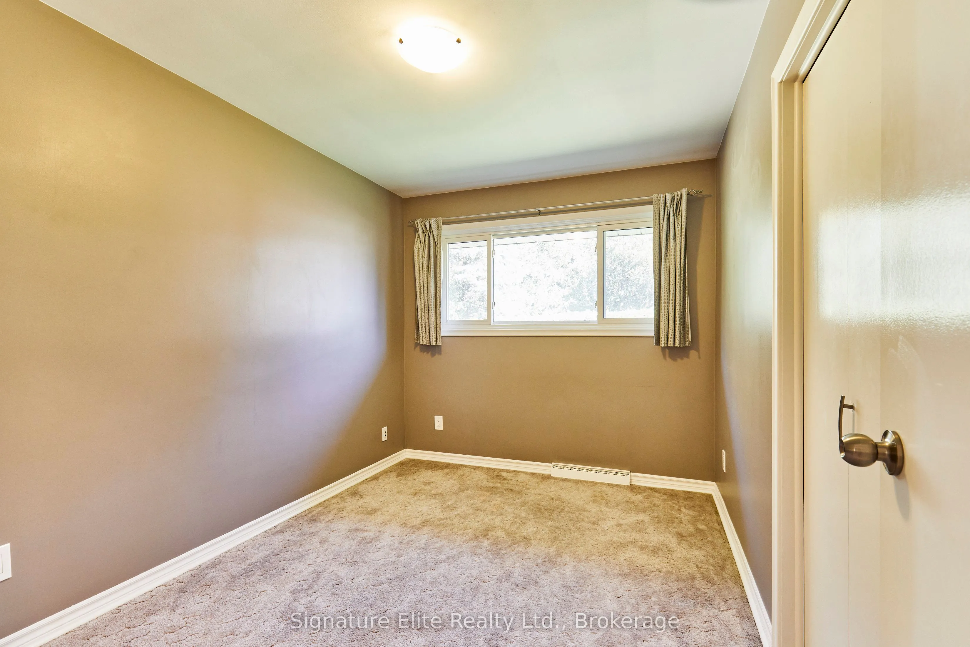 155 Laurel Court, #Main