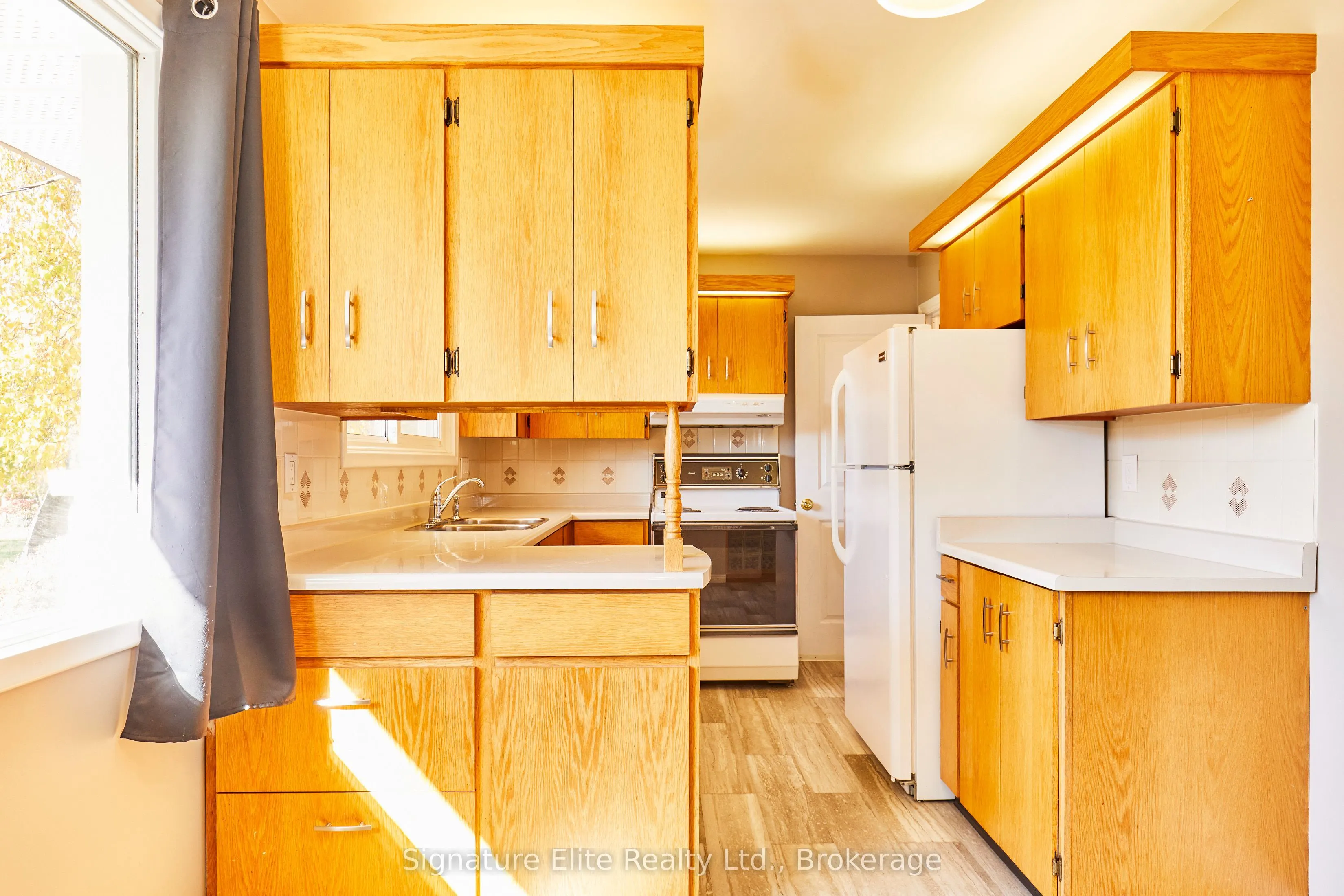 155 Laurel Court, #Main