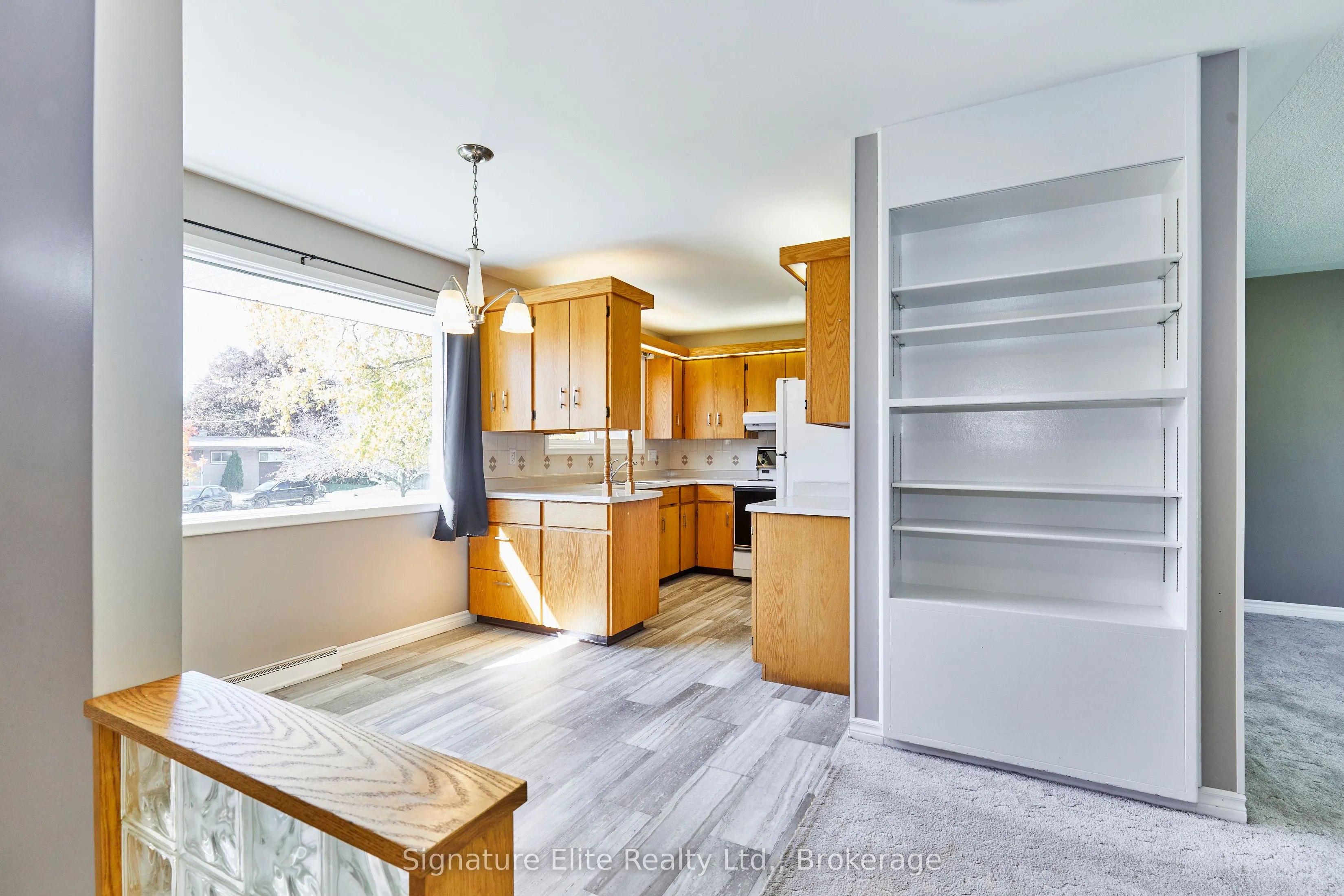 155 Laurel Court, #Main