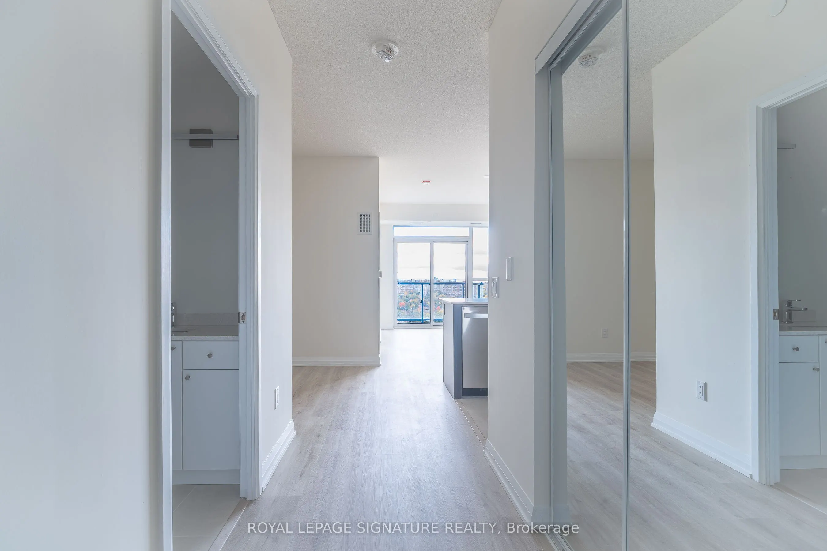 3260 Sheppard Avenue E, #2303