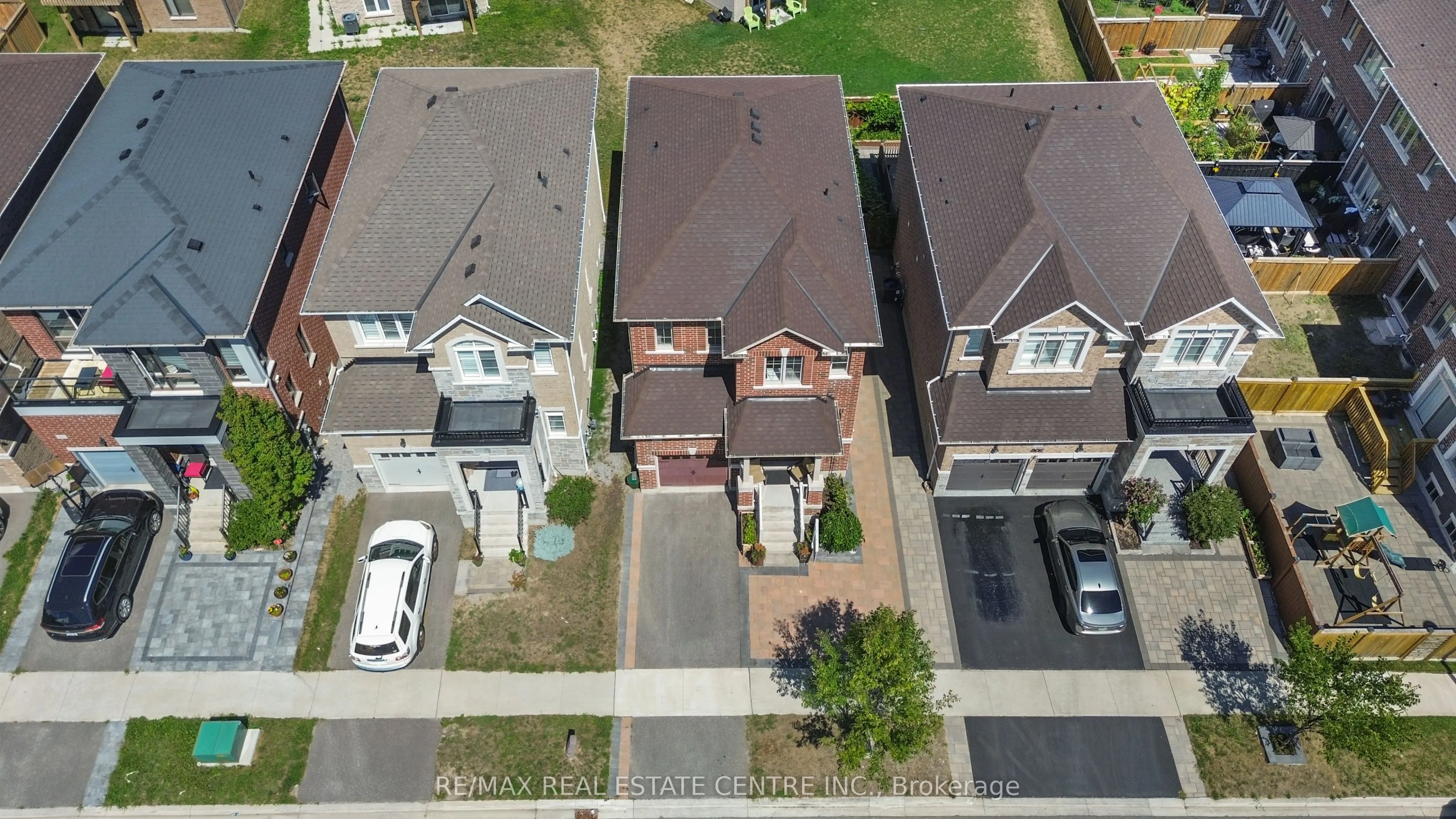 1106 Cactus Crescent