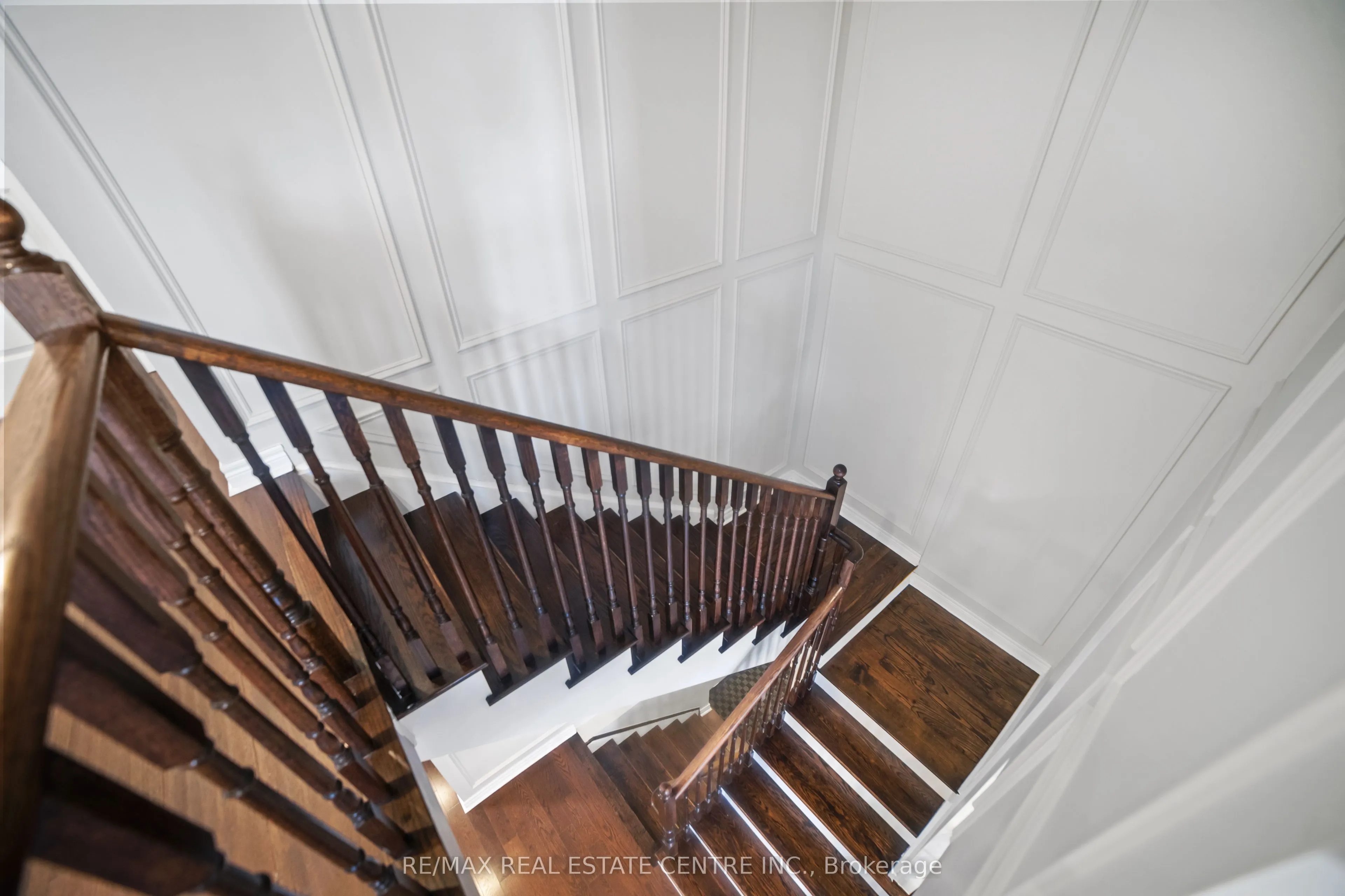 1106 Cactus Crescent