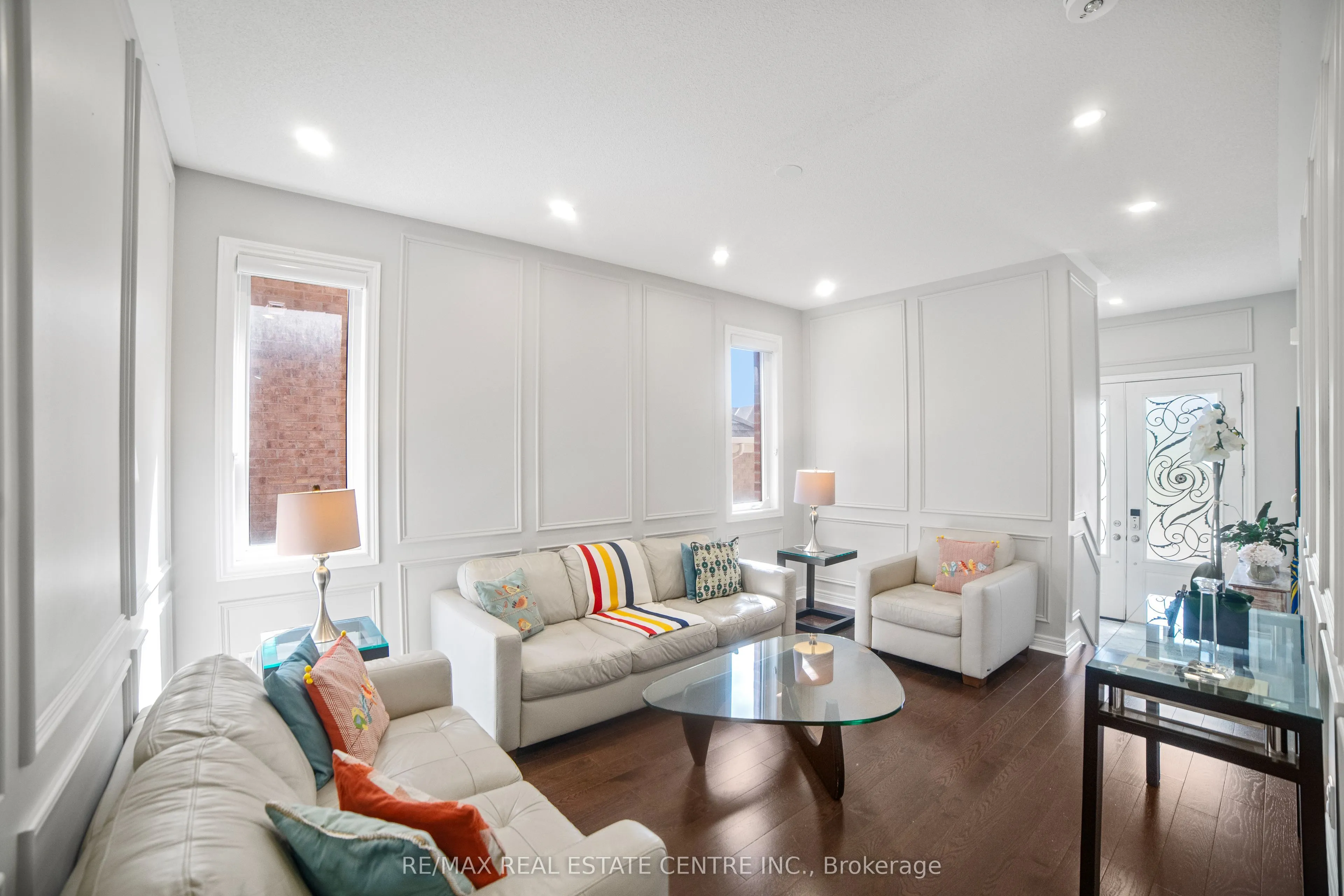 1106 Cactus Crescent