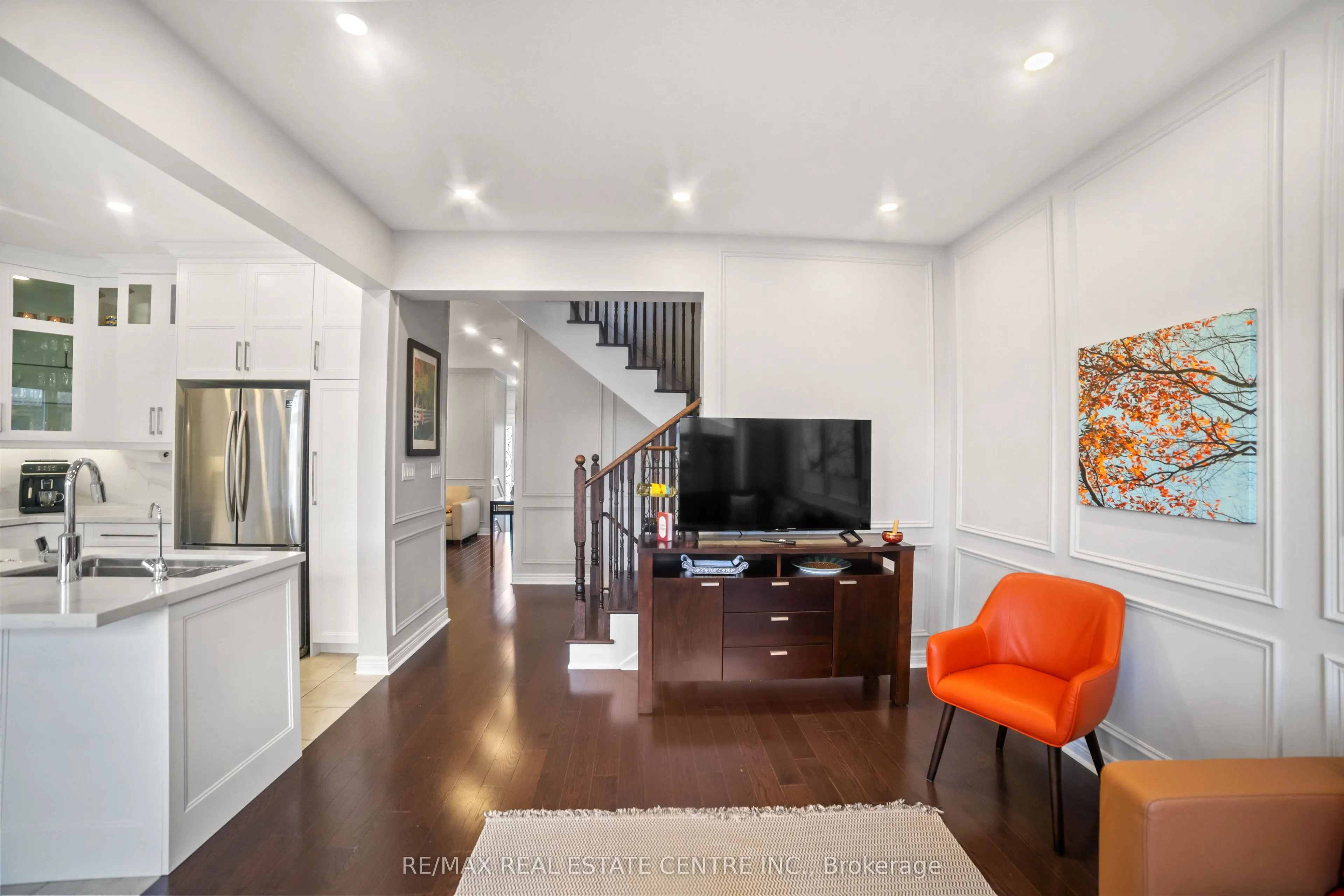 1106 Cactus Crescent