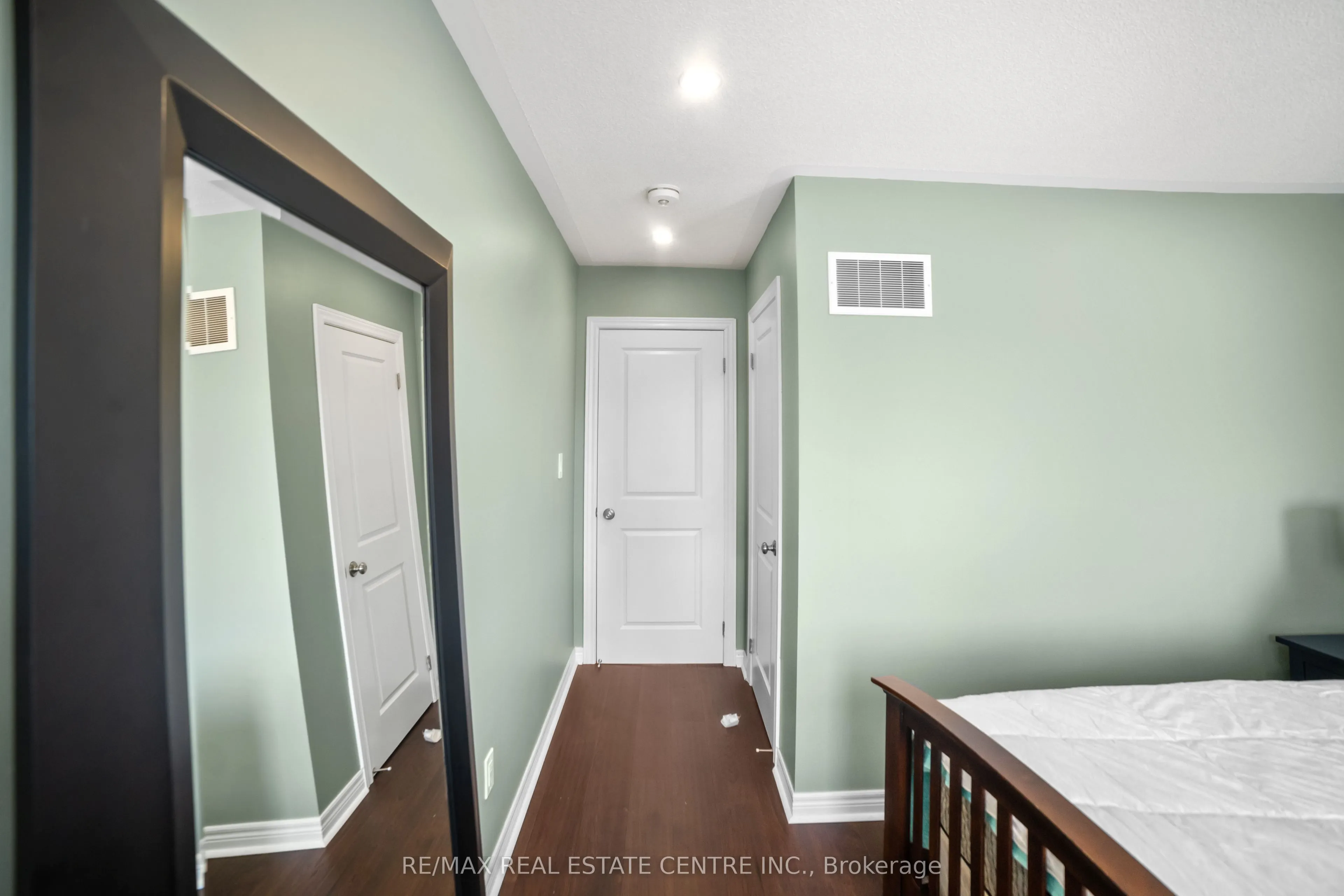 1106 Cactus Crescent