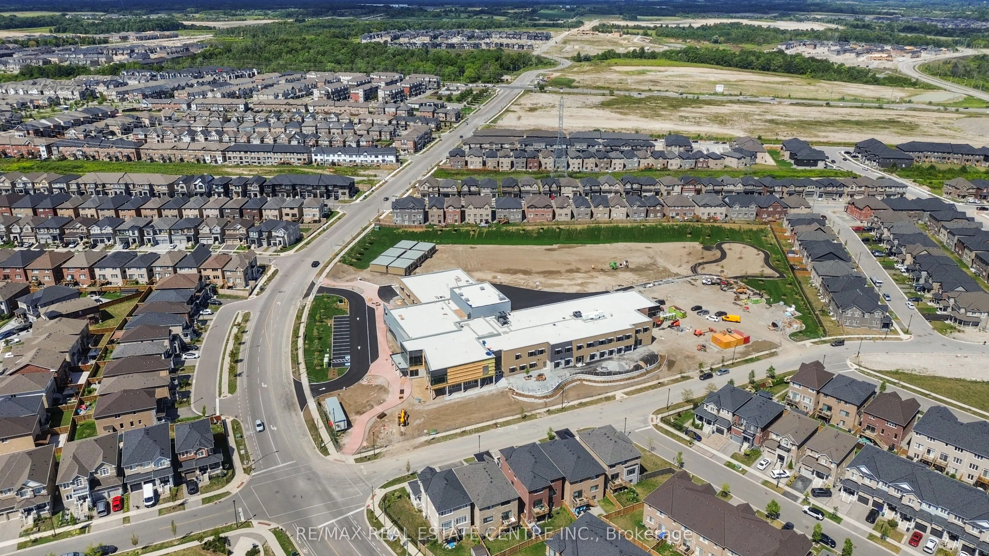 1106 Cactus Crescent