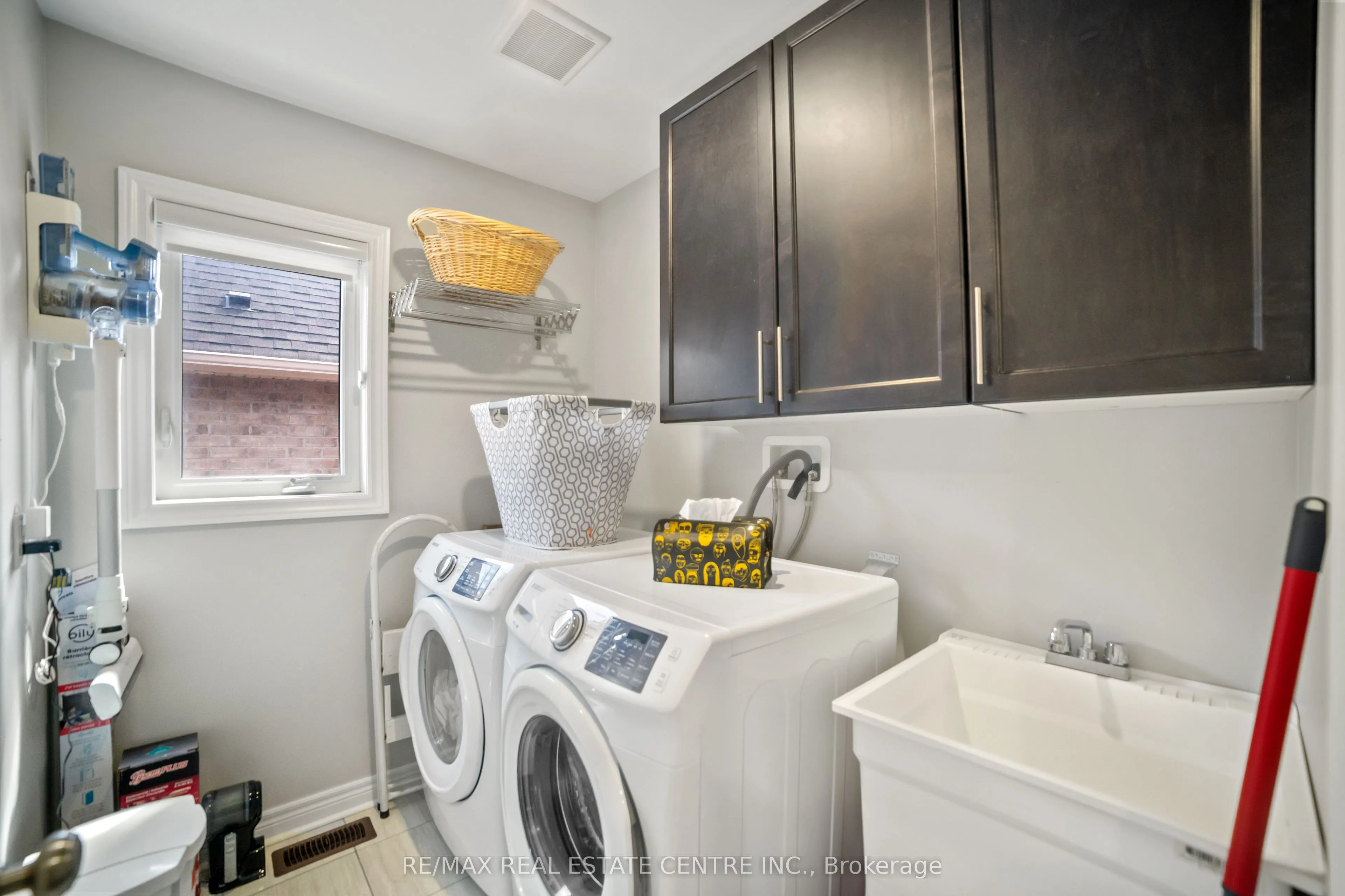 1106 Cactus Crescent