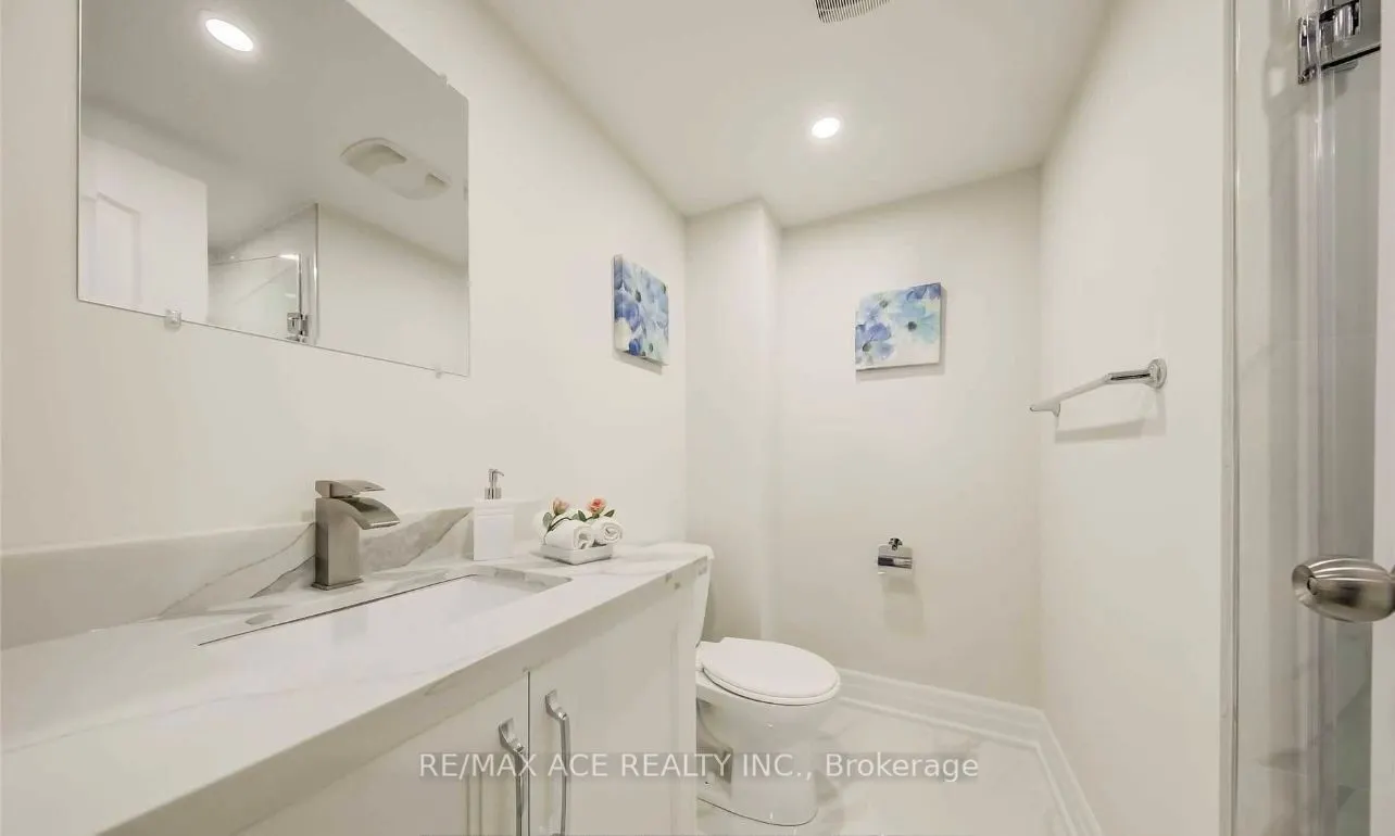 21 Ada Crescent, #Bsmt