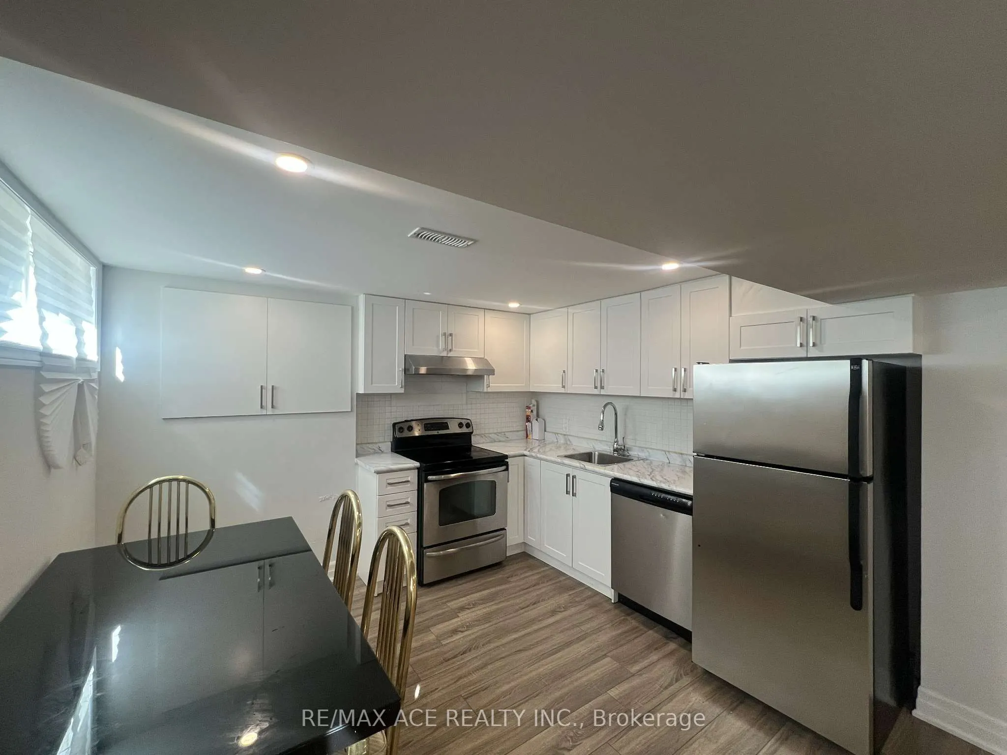 21 Ada Crescent, #Bsmt