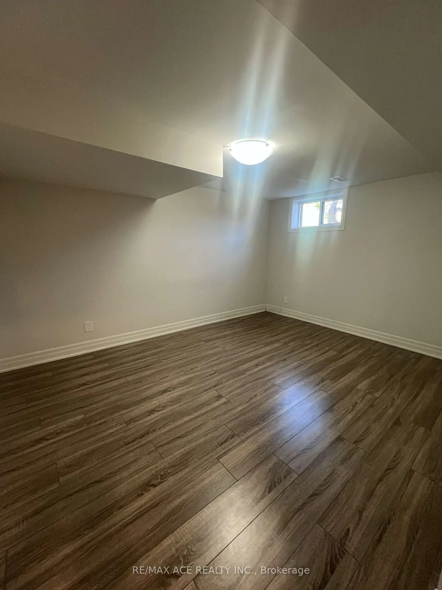 21 Ada Crescent, #Bsmt