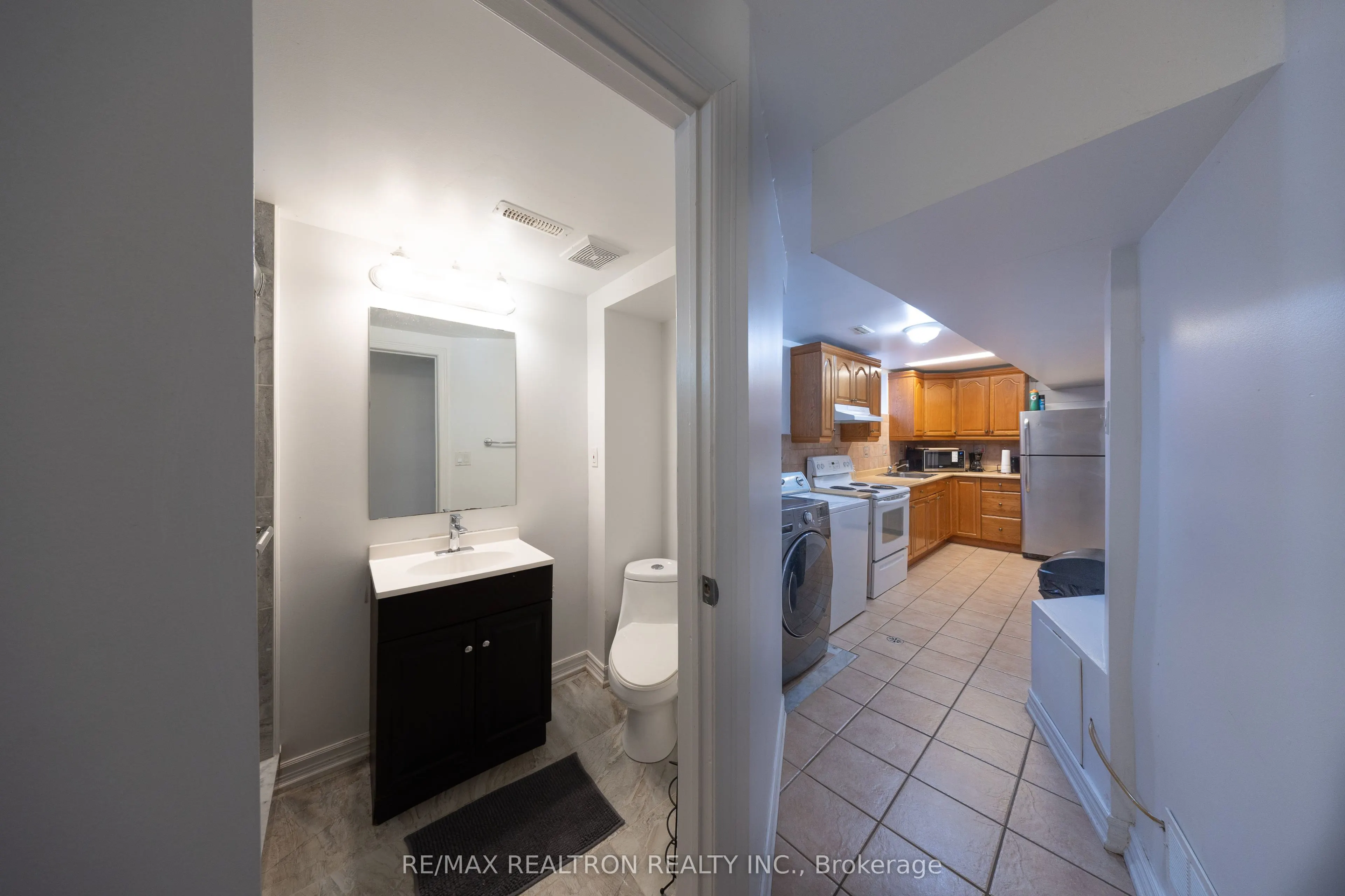 105 White Heather Boulevard, #Bsmnt