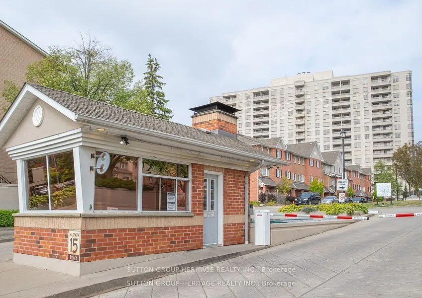 1000 The Esplanade N, #1415