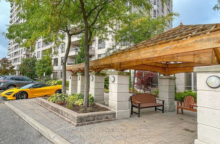 1000 The Esplanade N, #1415