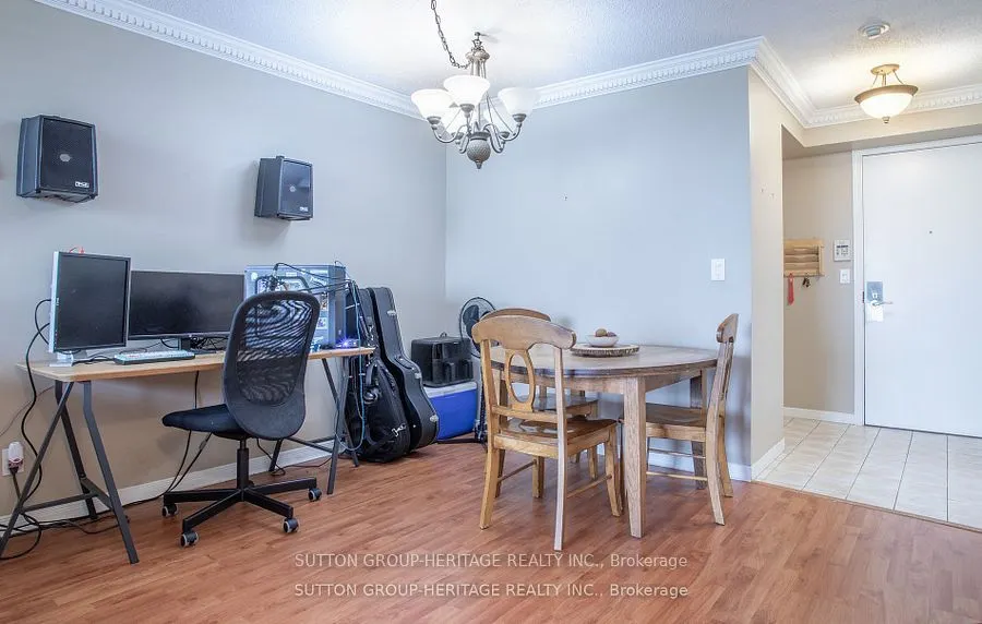 1000 The Esplanade N, #1415