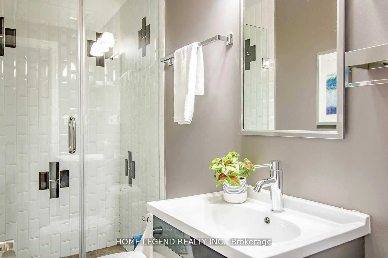 134 Silver Springs Boulevard