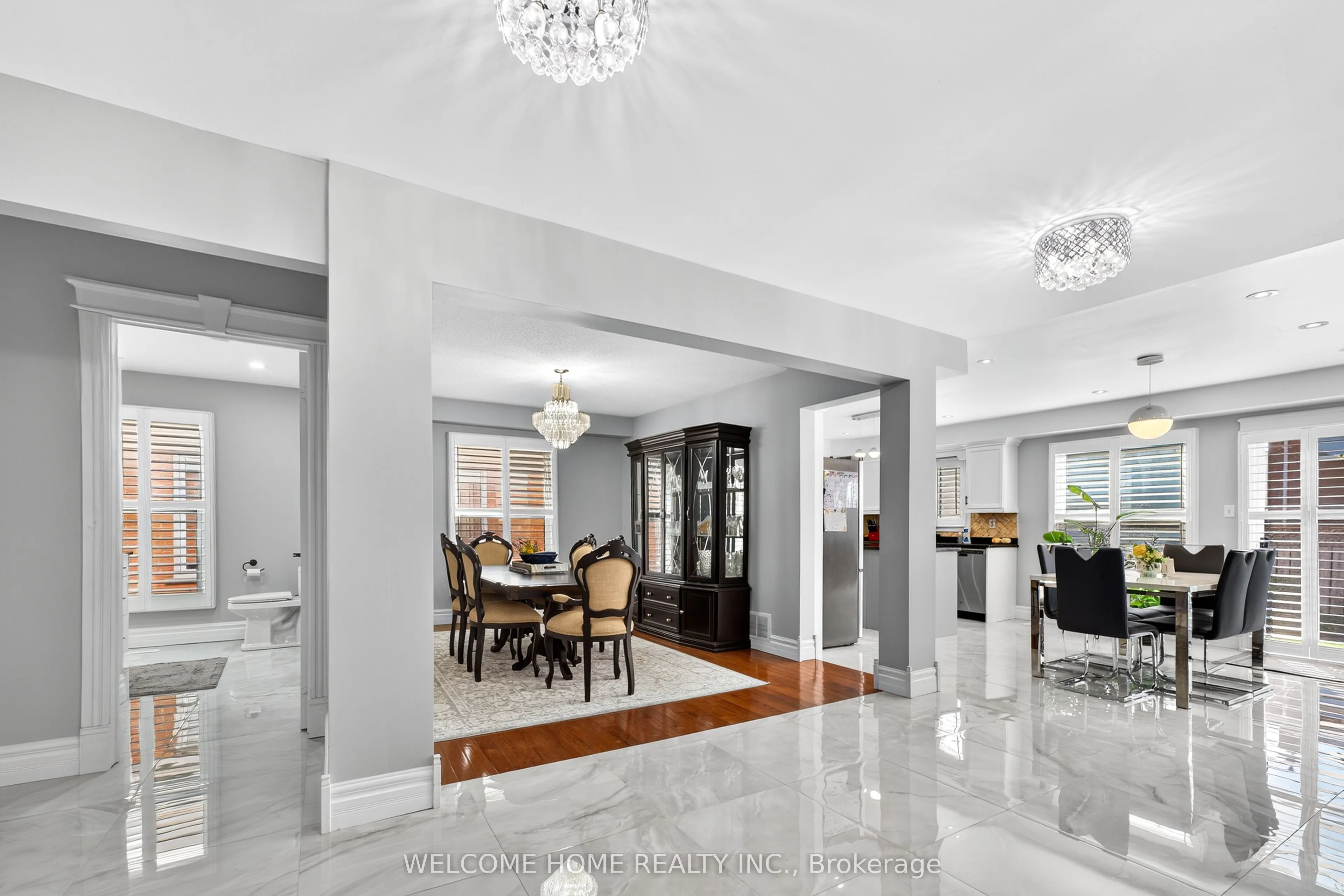 1037 Sandcliff Drive E