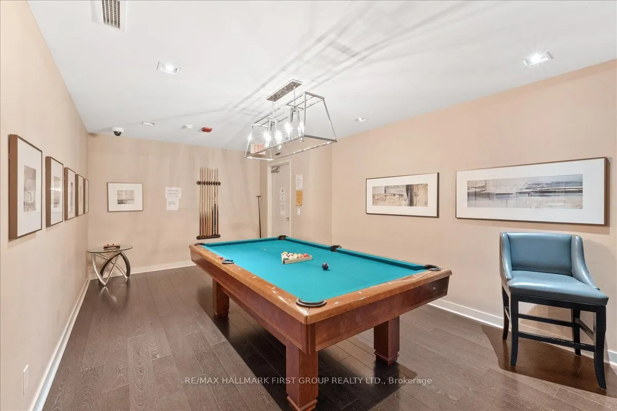 1600 Charles Street, #303