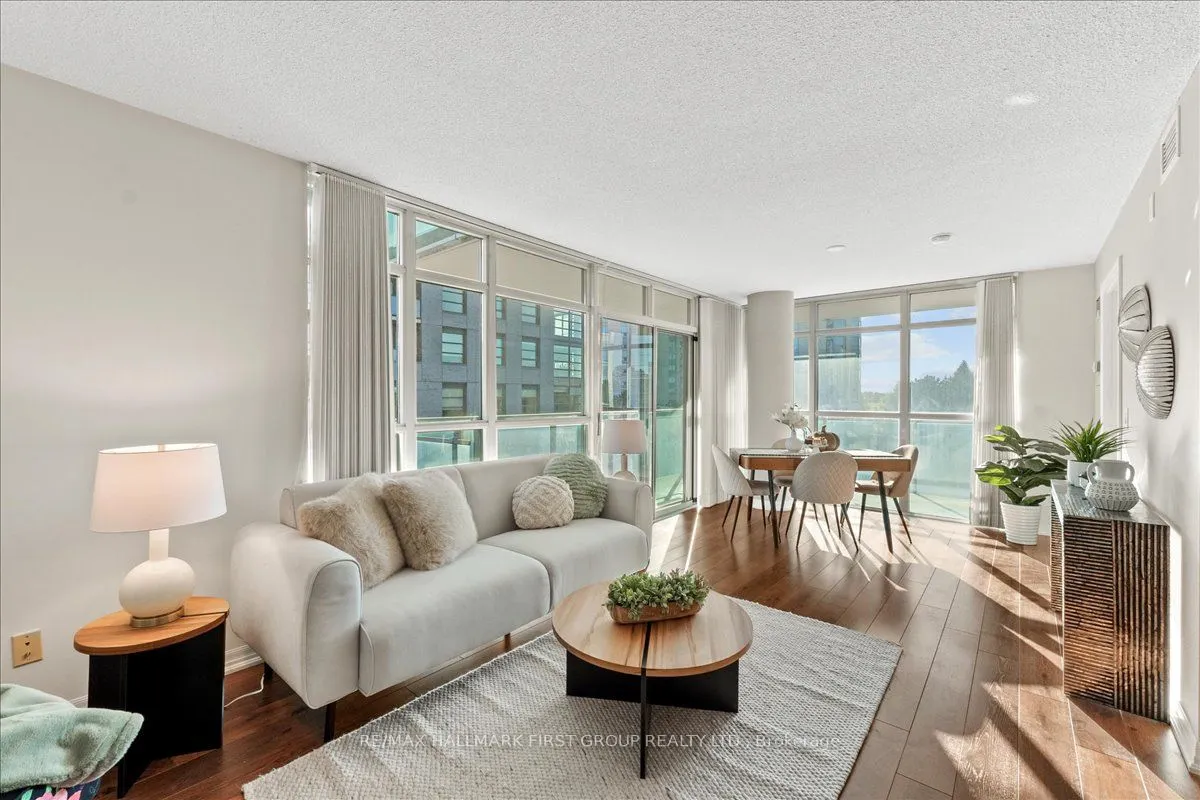 1600 Charles Street, #303