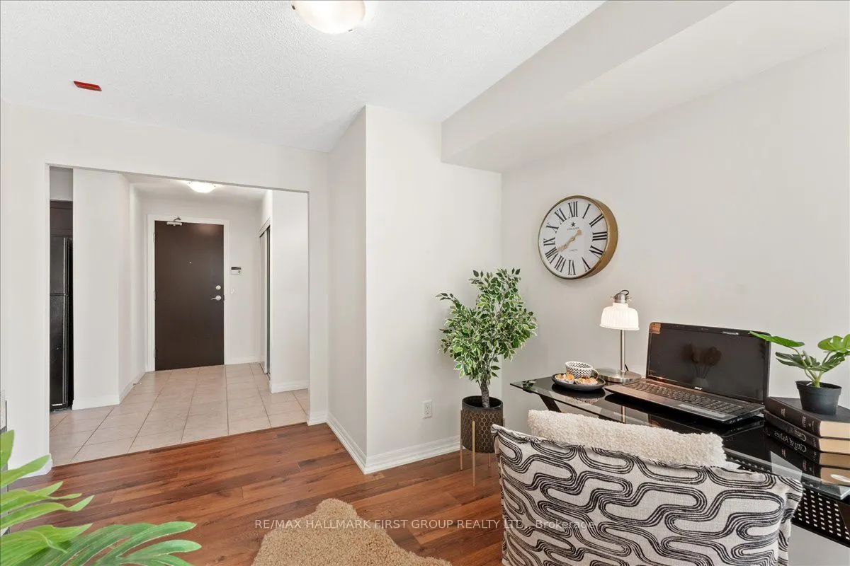 1600 Charles Street, #303