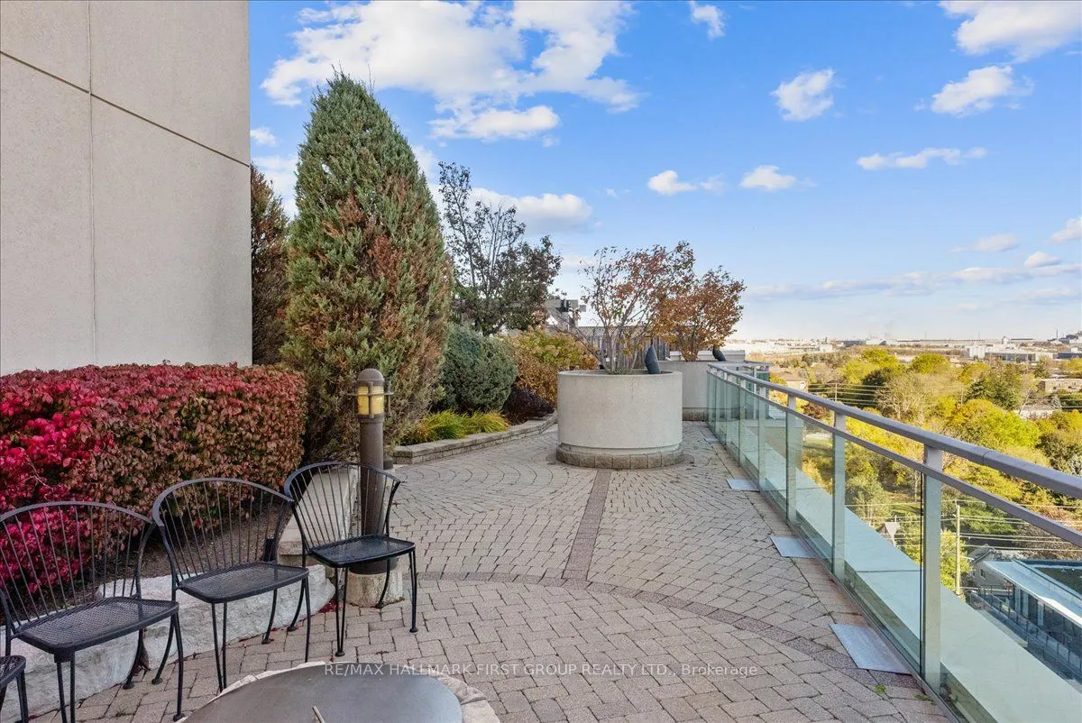 1600 Charles Street, #303