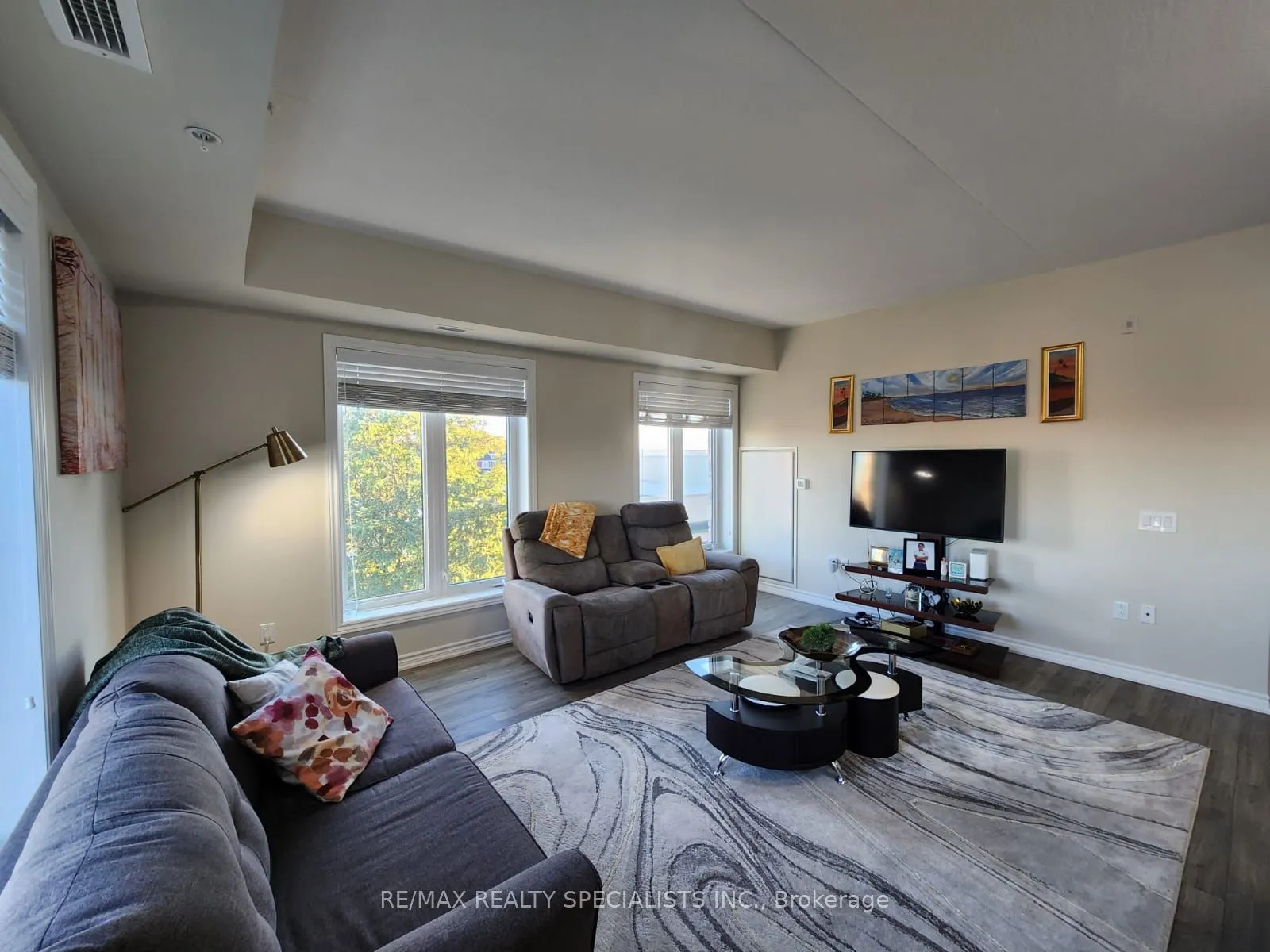 290 Liberty Street N, #319