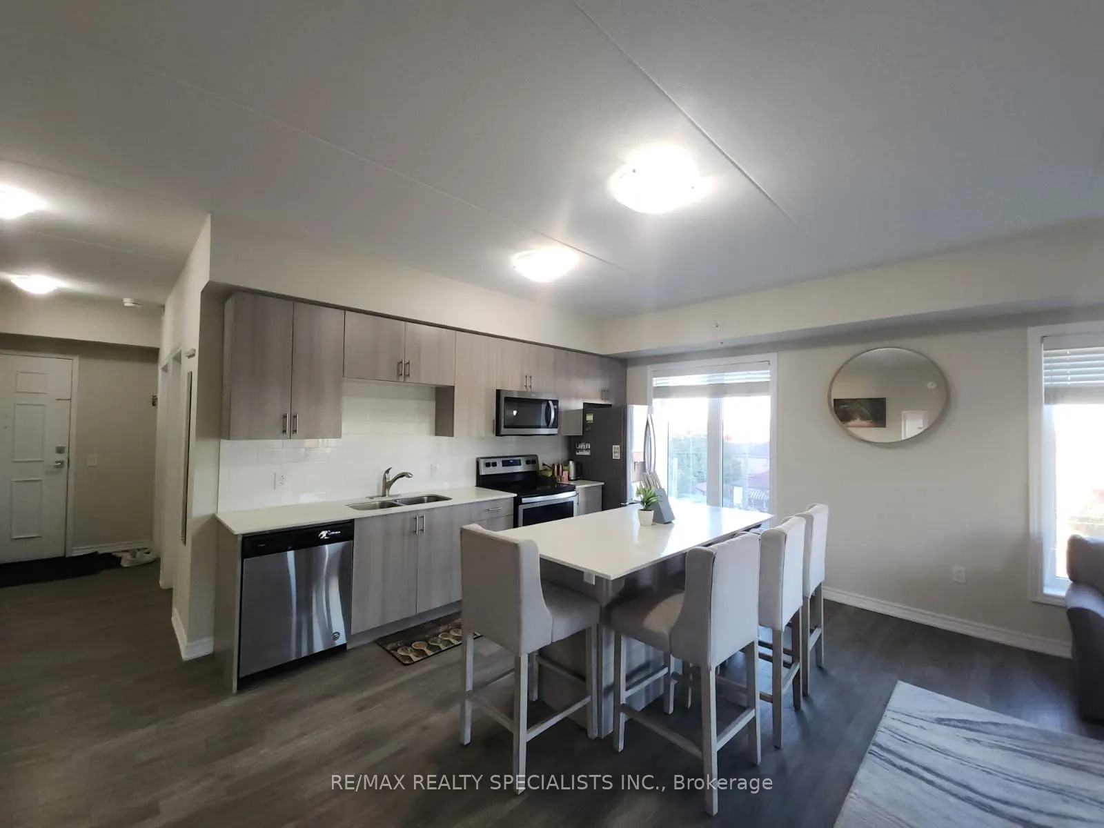 290 Liberty Street N, #319