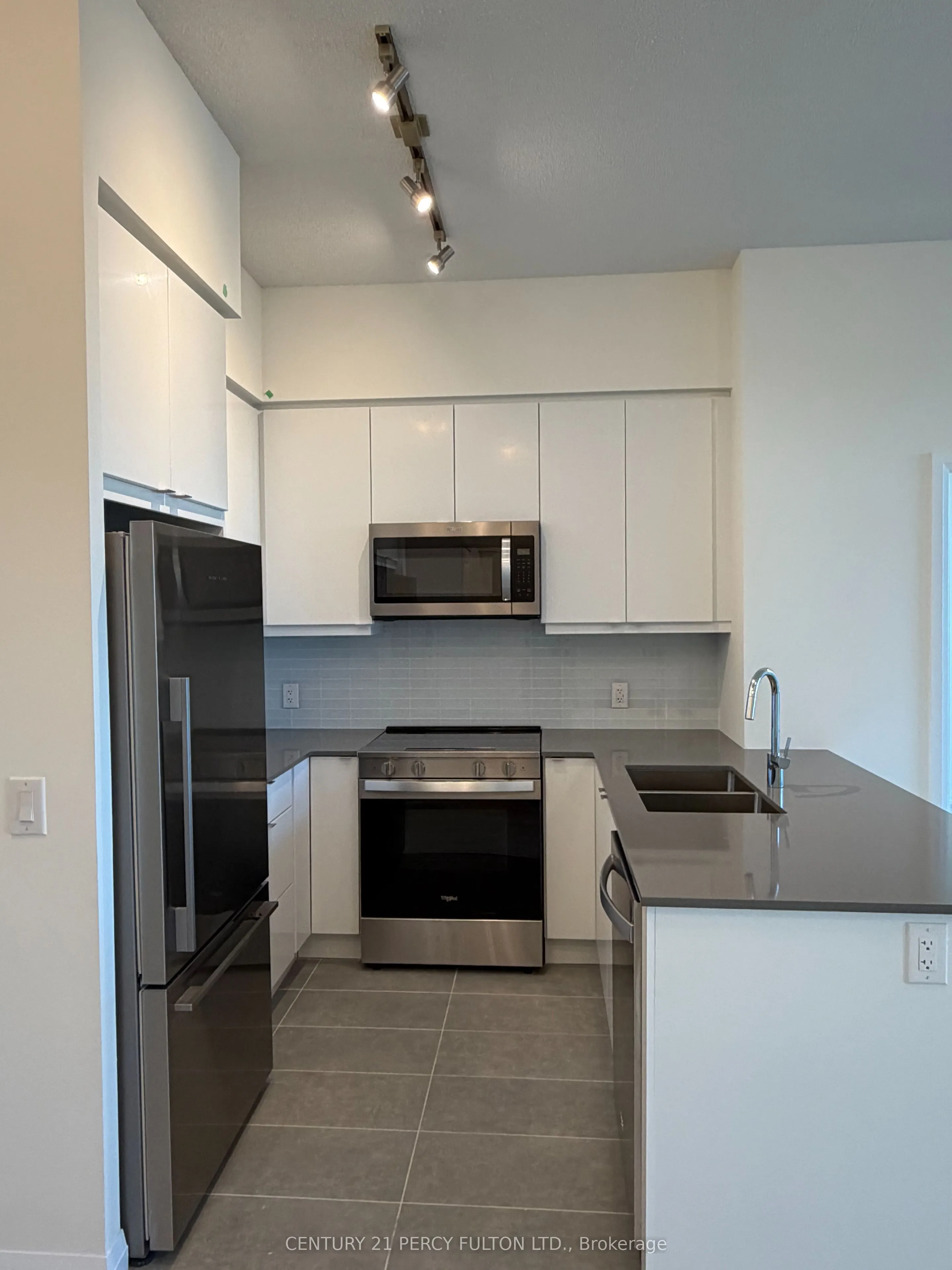 3260 Sheppard Avenue, #603