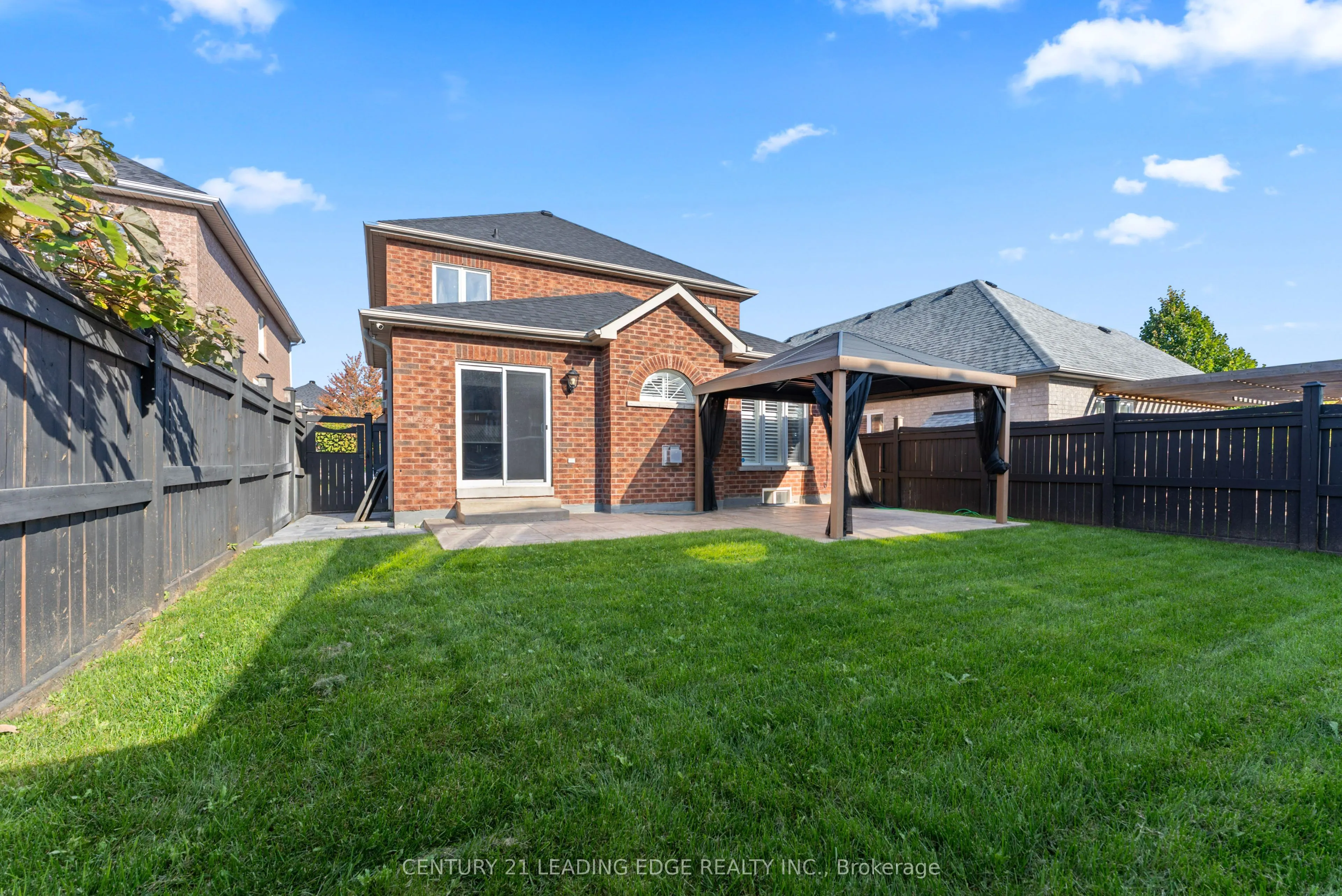 66 Chatterson Street