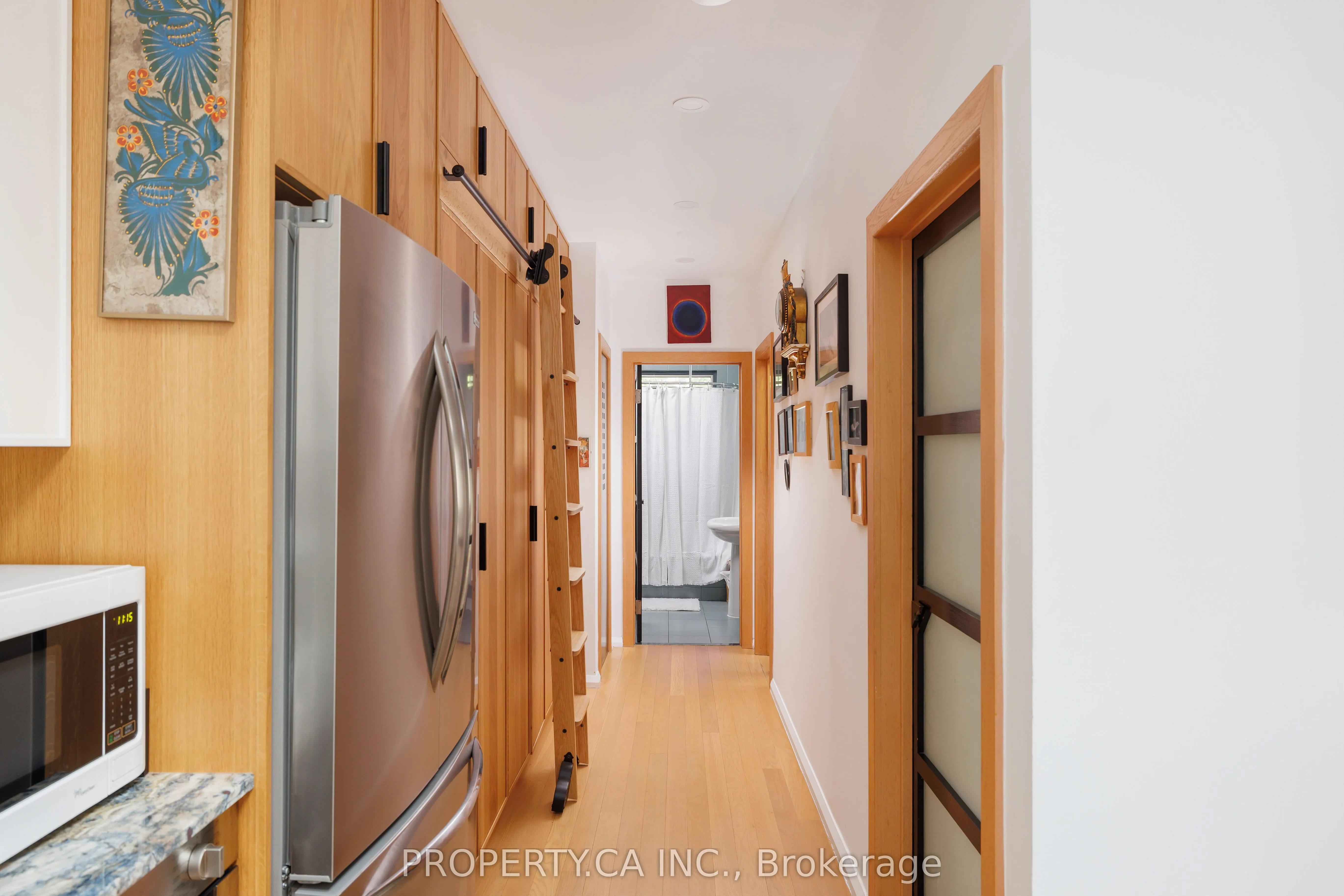 52 Wineva Avenue, #Upper