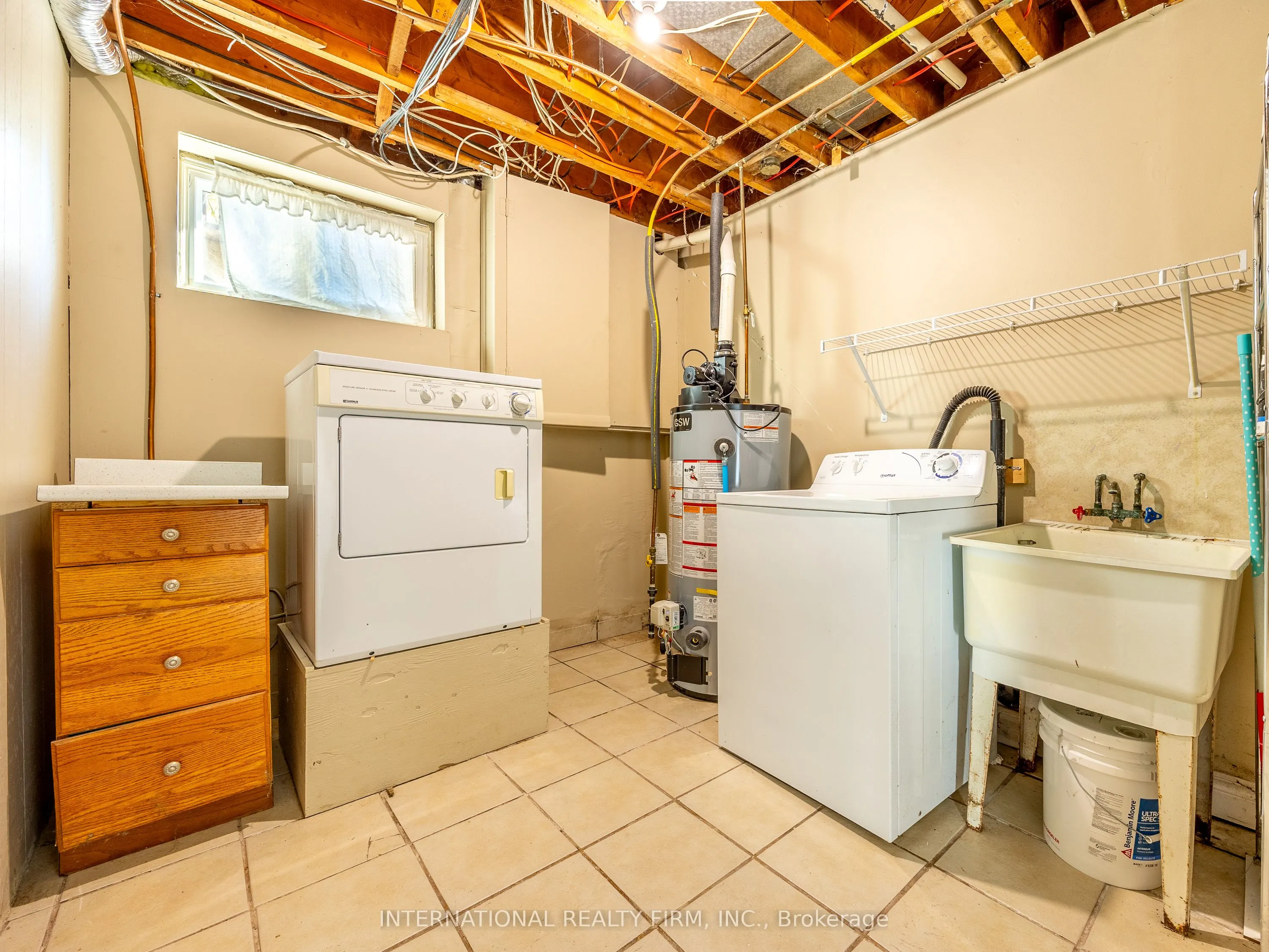 345 Park Road S, #Basement