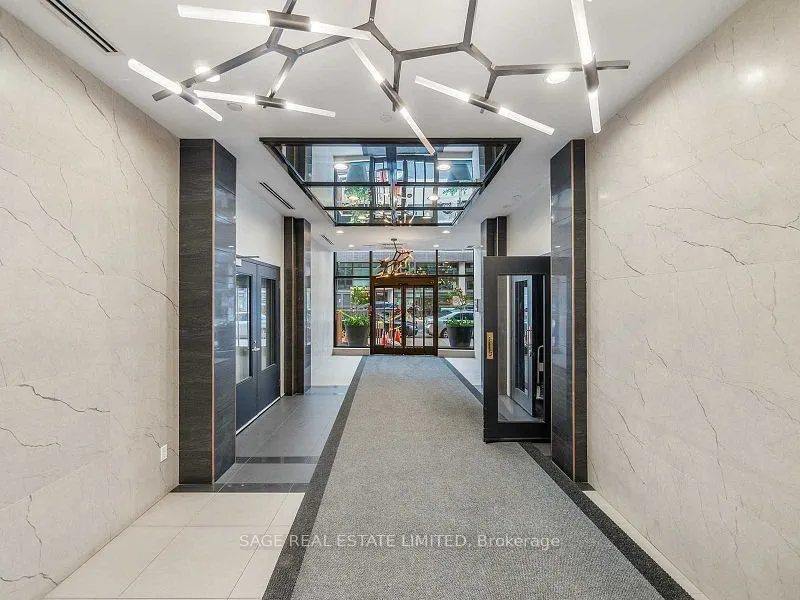 1190 Dundas Street E, #420