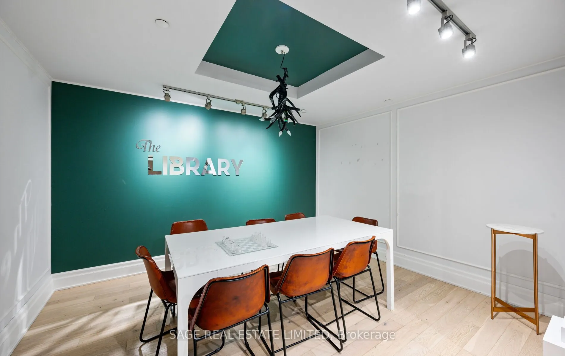 1190 Dundas Street E, #420