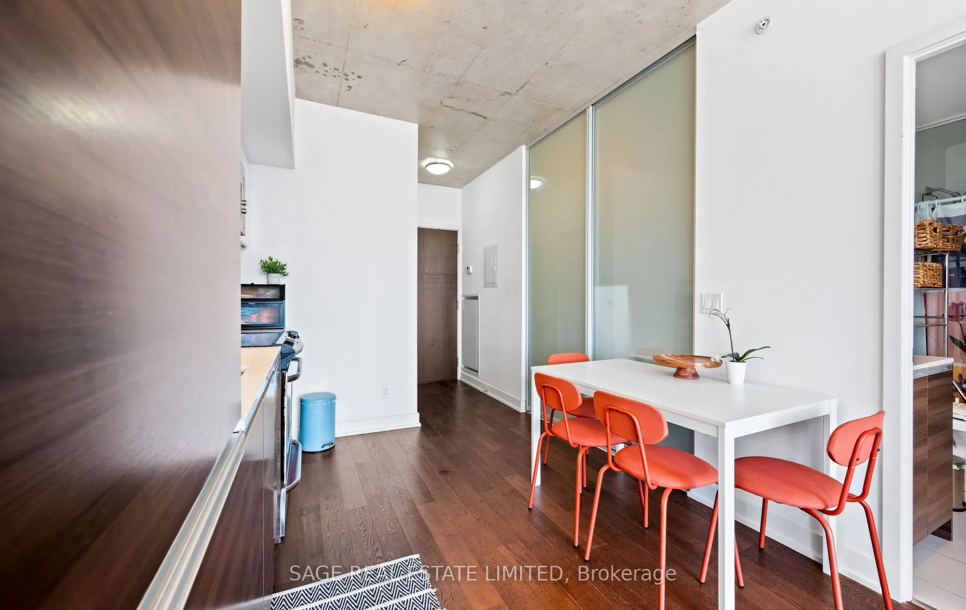 1190 Dundas Street E, #420