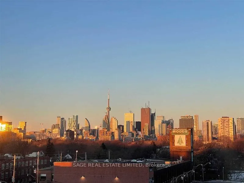 1190 Dundas Street E, #420