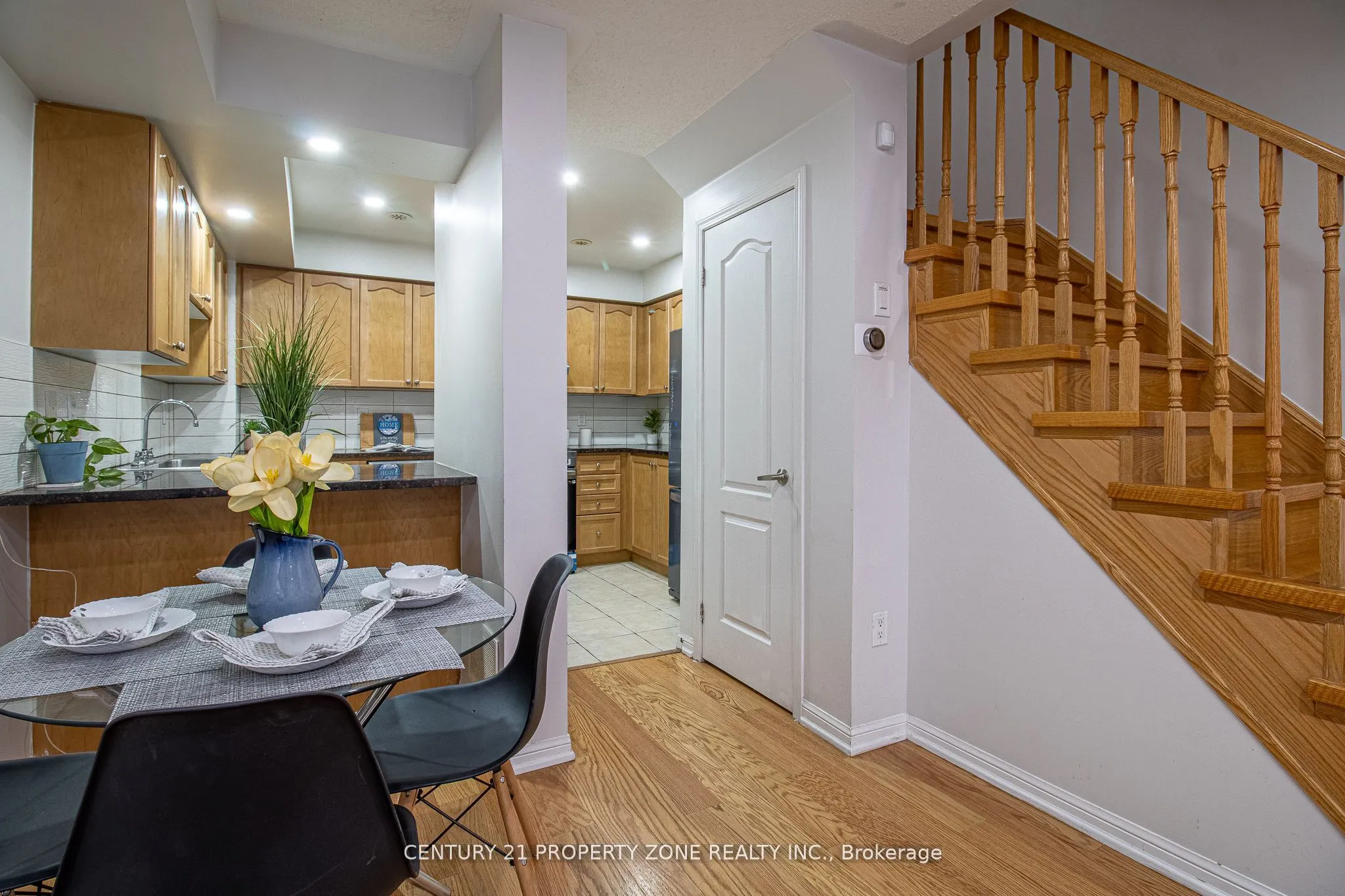 30 Mendelssohn Street, #14