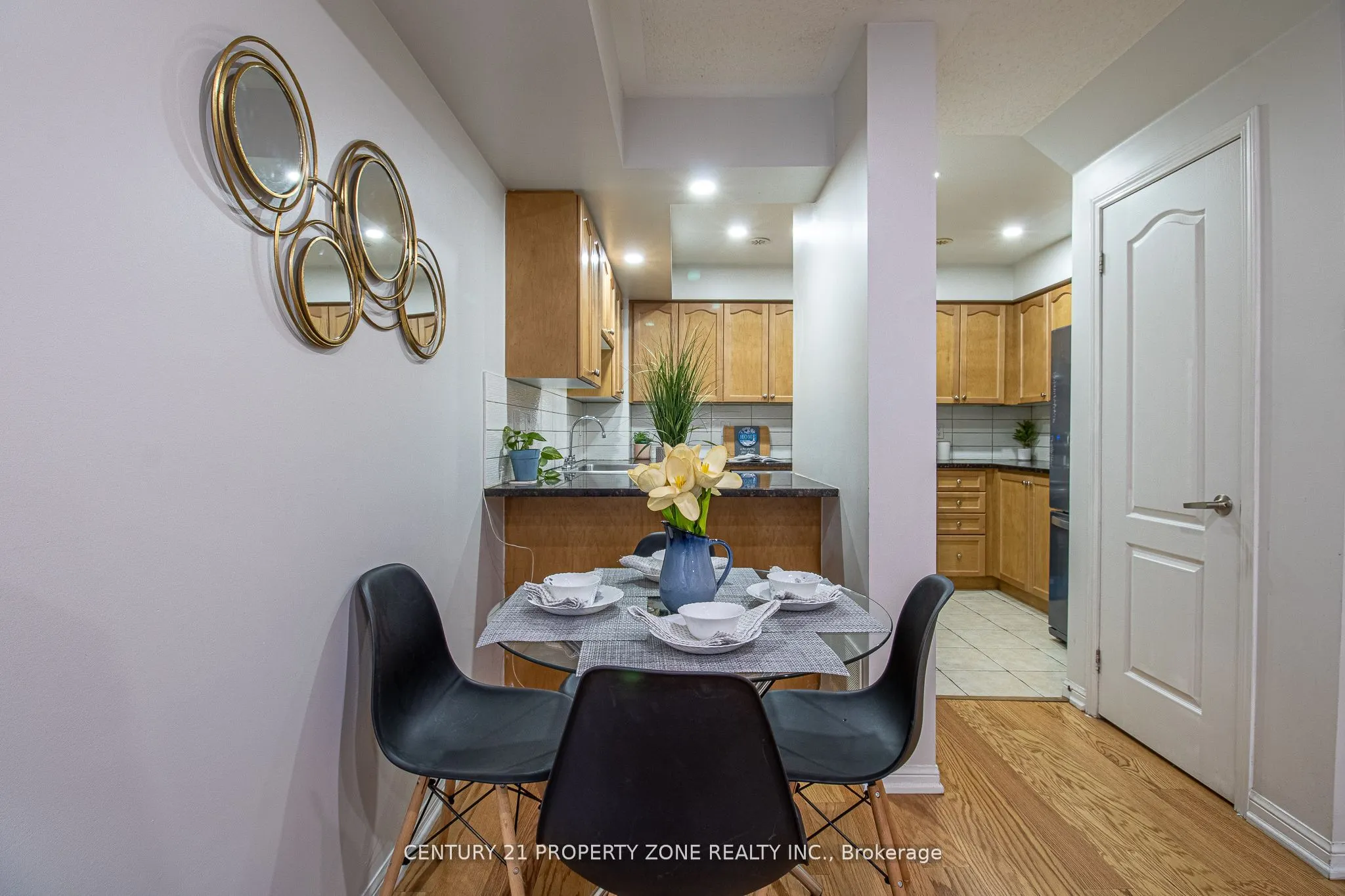 30 Mendelssohn Street, #14