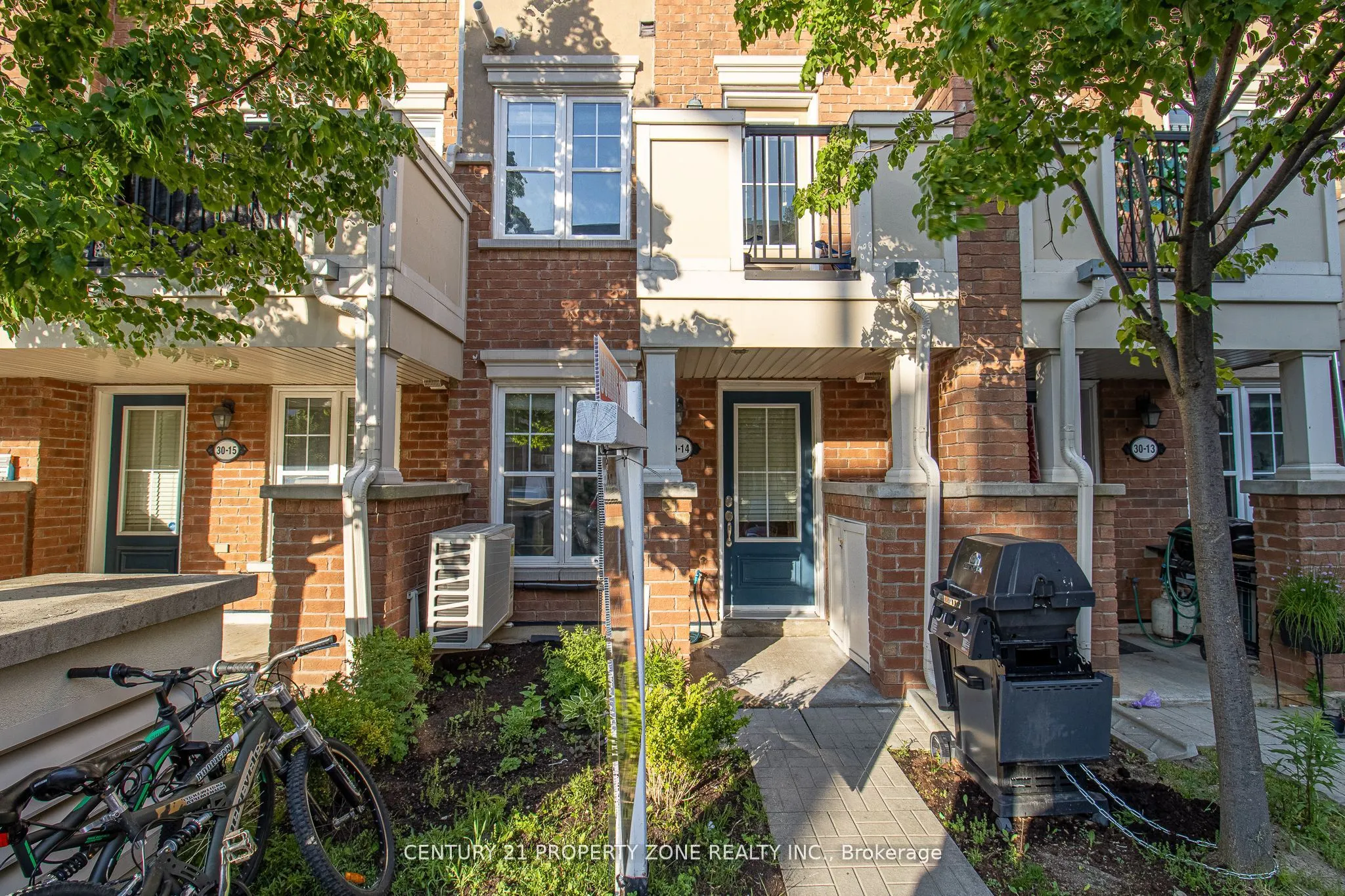 30 Mendelssohn Street, #14