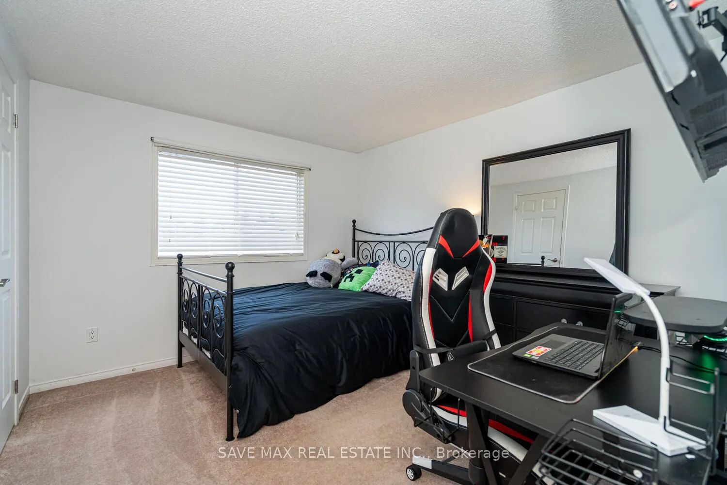 1058 Renaissance Drive