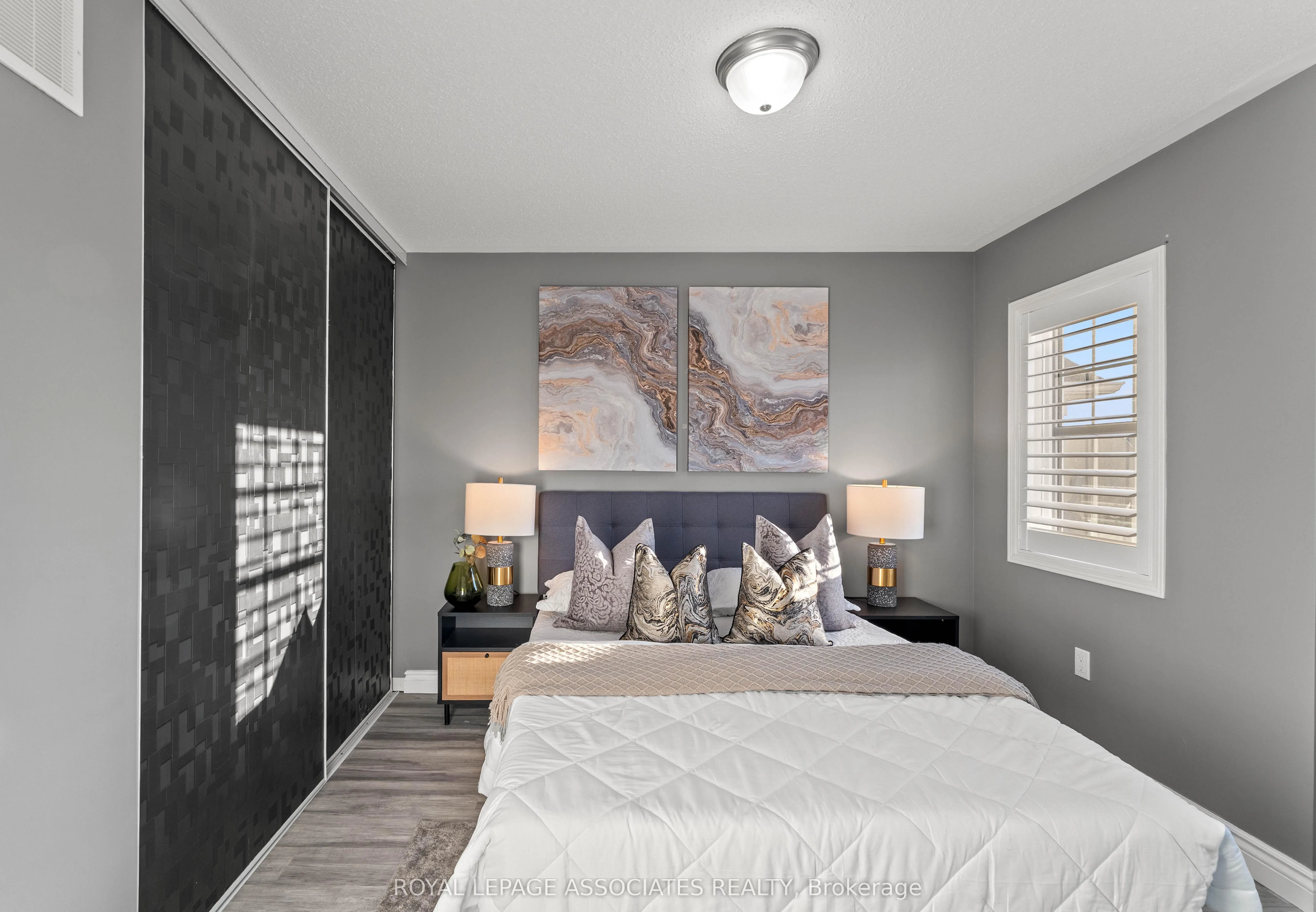 1156 Edward Bolton Crescent