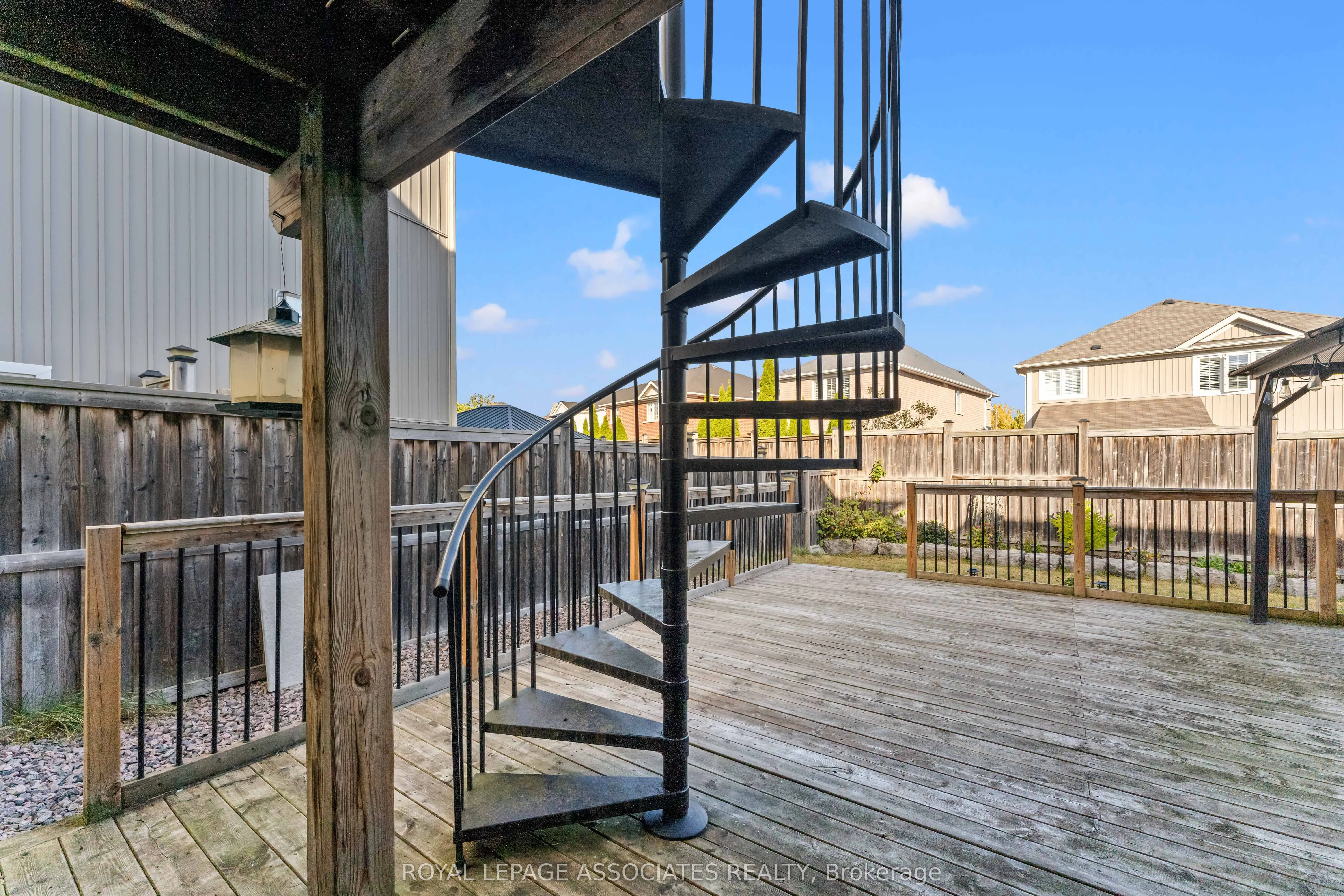 1156 Edward Bolton Crescent