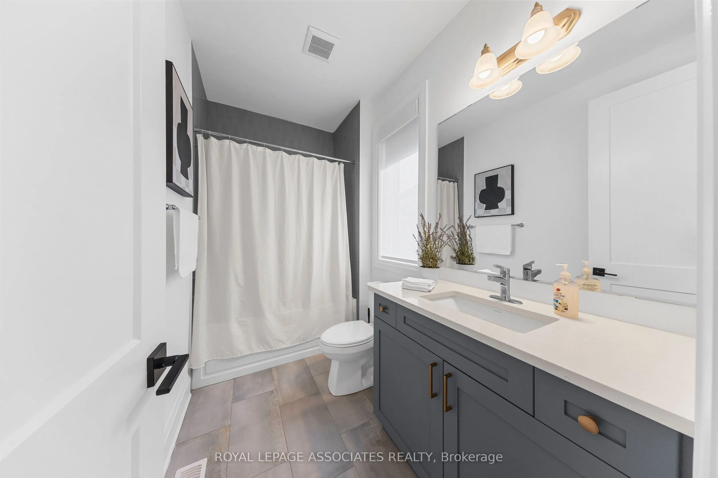 3089 Paperbirch Trail