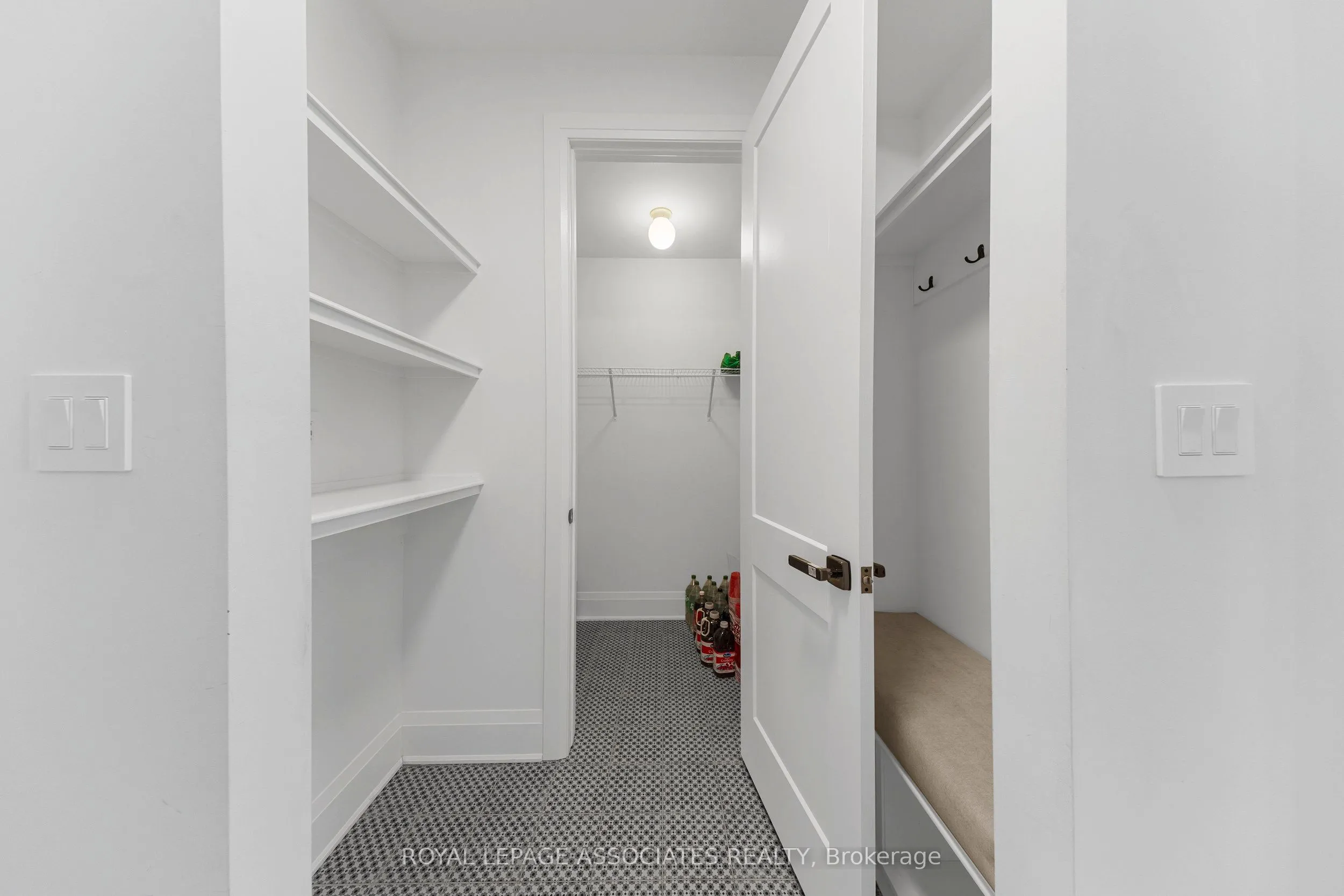 3089 Paperbirch Trail